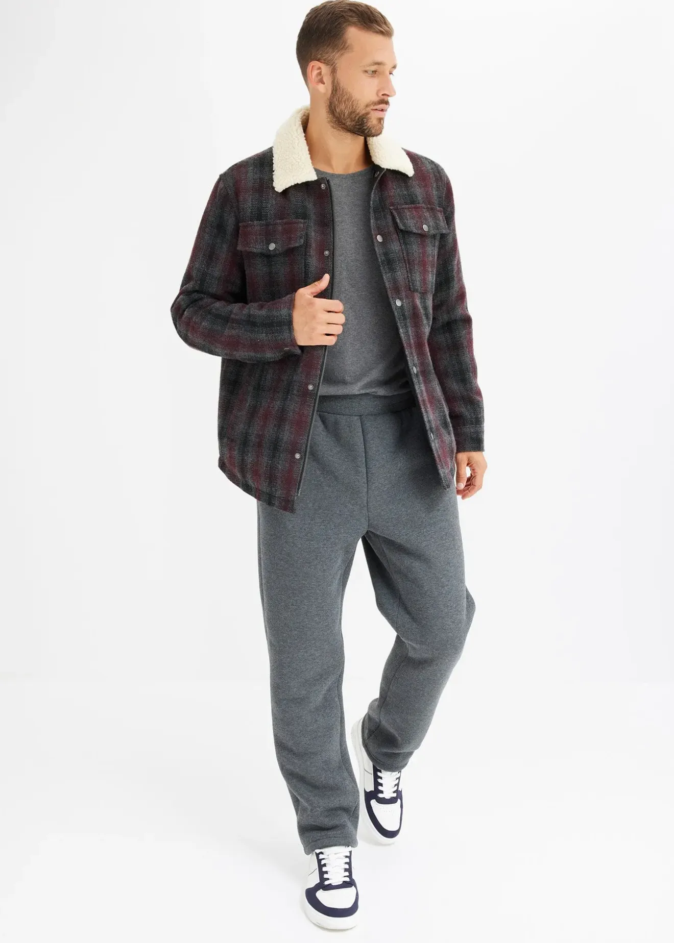 Homme bonprix Vêtements Thermiques|Vêtements De Sport|Pantalon de jogging avec doublure chaude