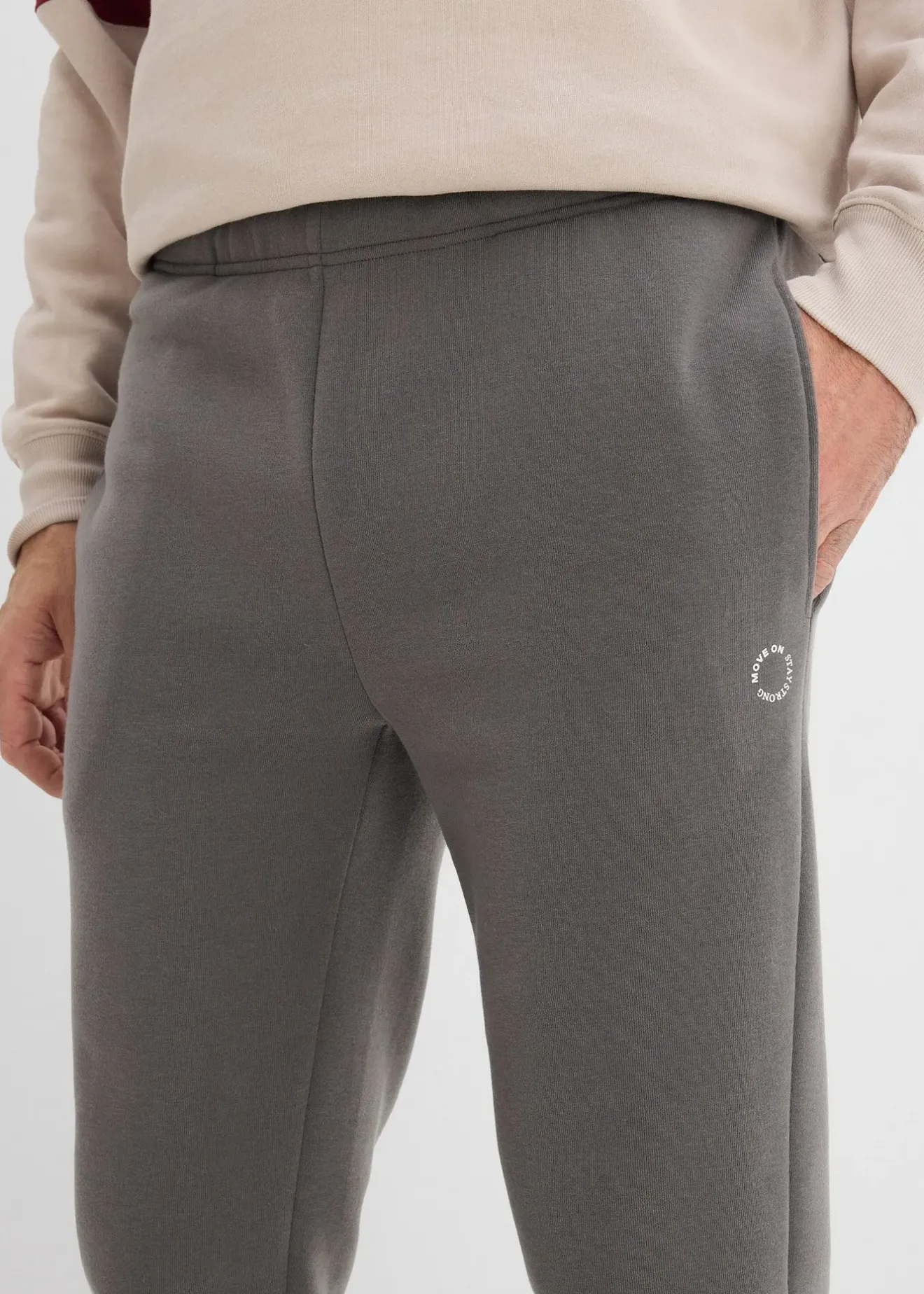 bonprix Pantalon de jogging chaud, séchage rapide|Homme Vêtements Thermiques|Vêtements De Sport