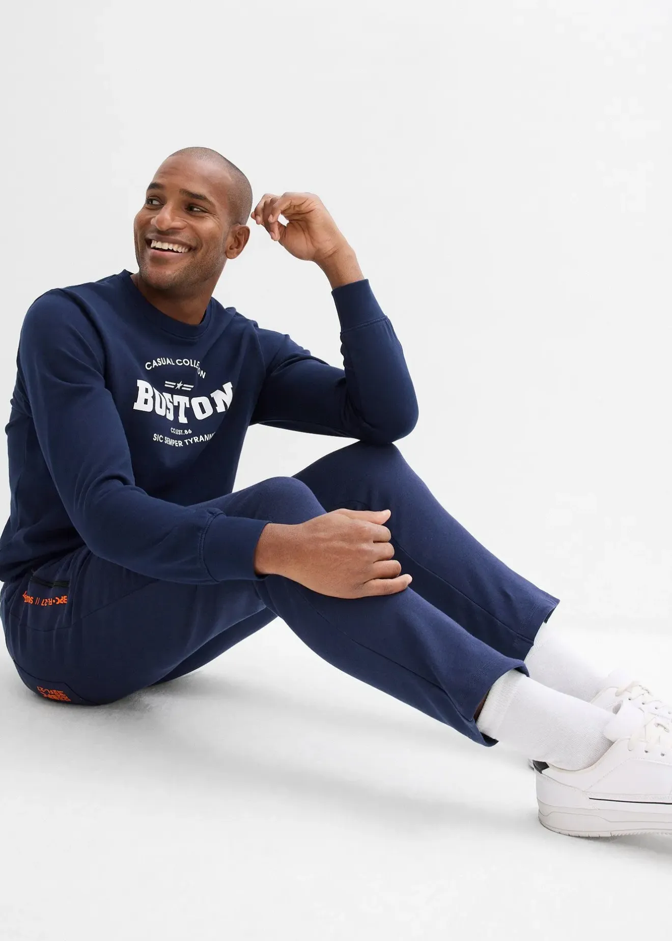 bonprix Pantalon de jogging en coton avec poches zippées pratiques|Homme Vêtements De Sport|Sweats
