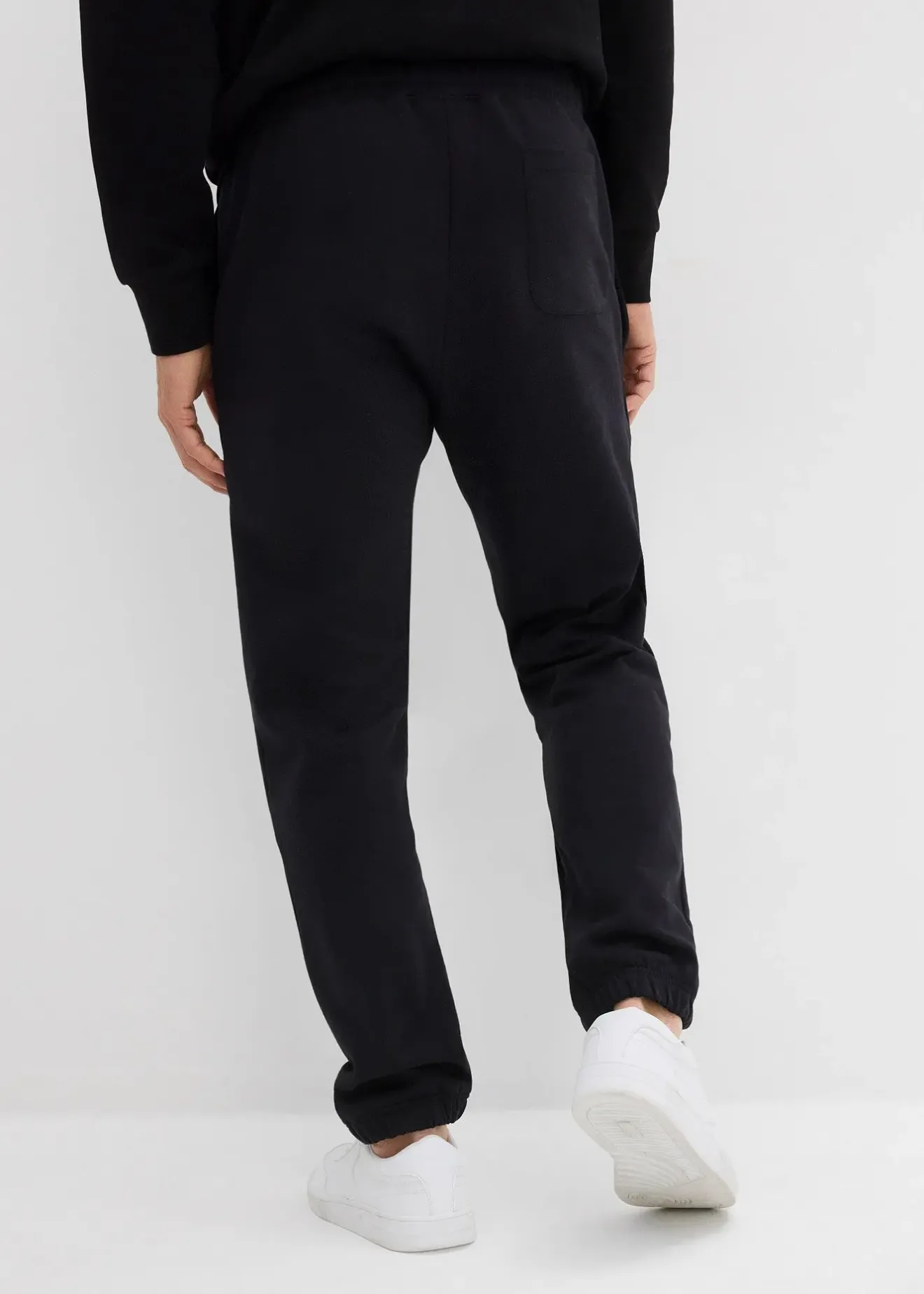Homme bonprix Vêtements De Sport|Sweats|Pantalon de jogging, loose