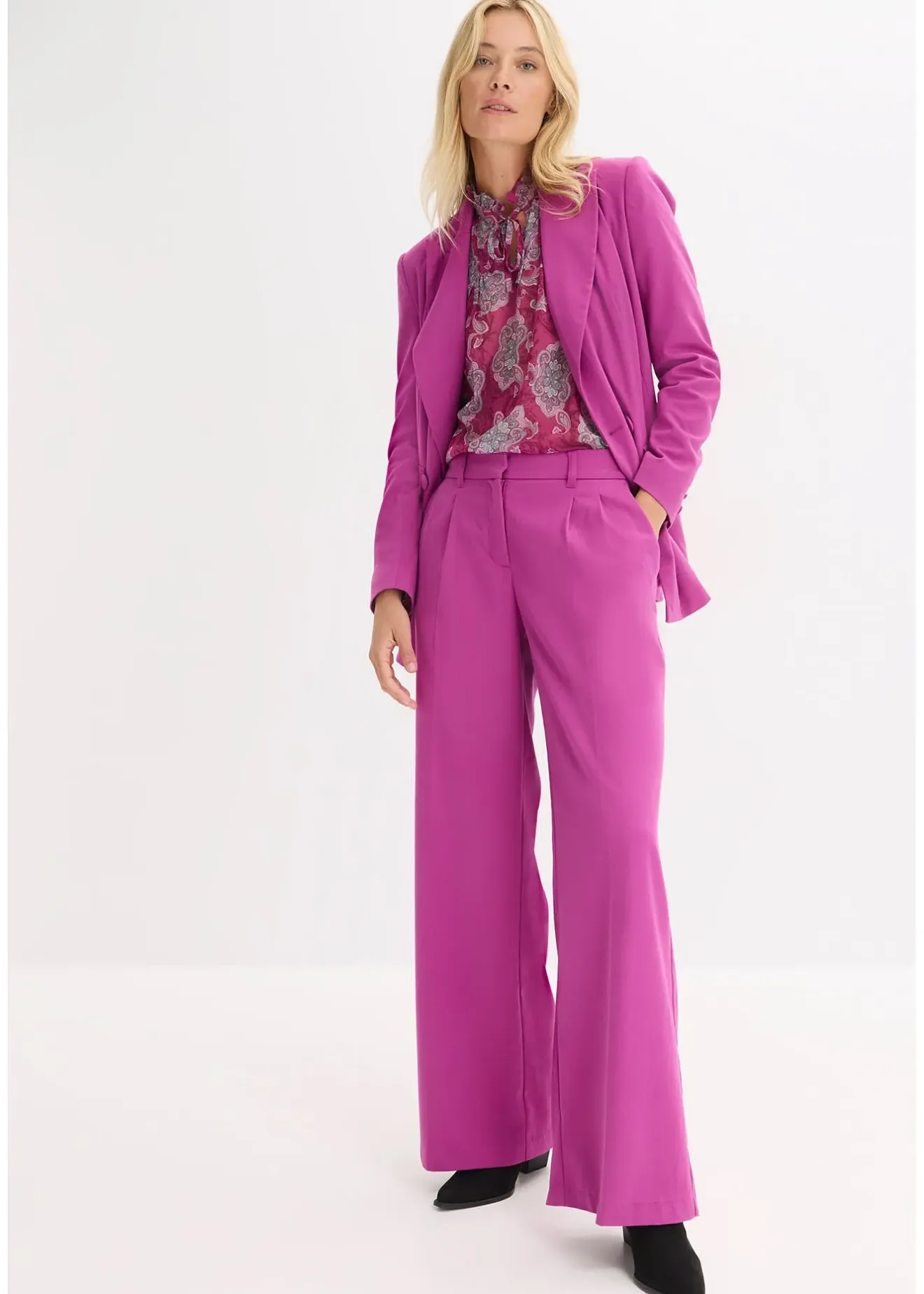 bonprix Pantalon de tailleur à rayures tennis|Femme Pantalons