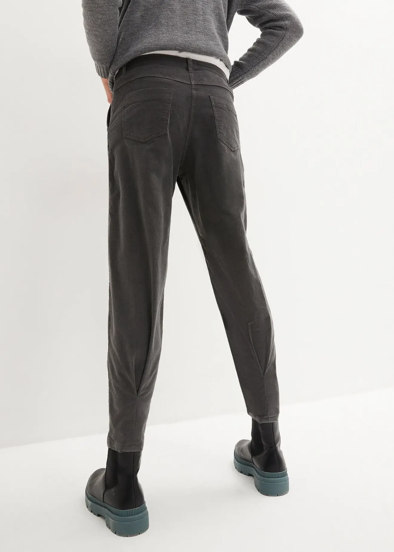 bonprix Pantalon en velours côtelé, Balloon Fit|Femme Pantalons