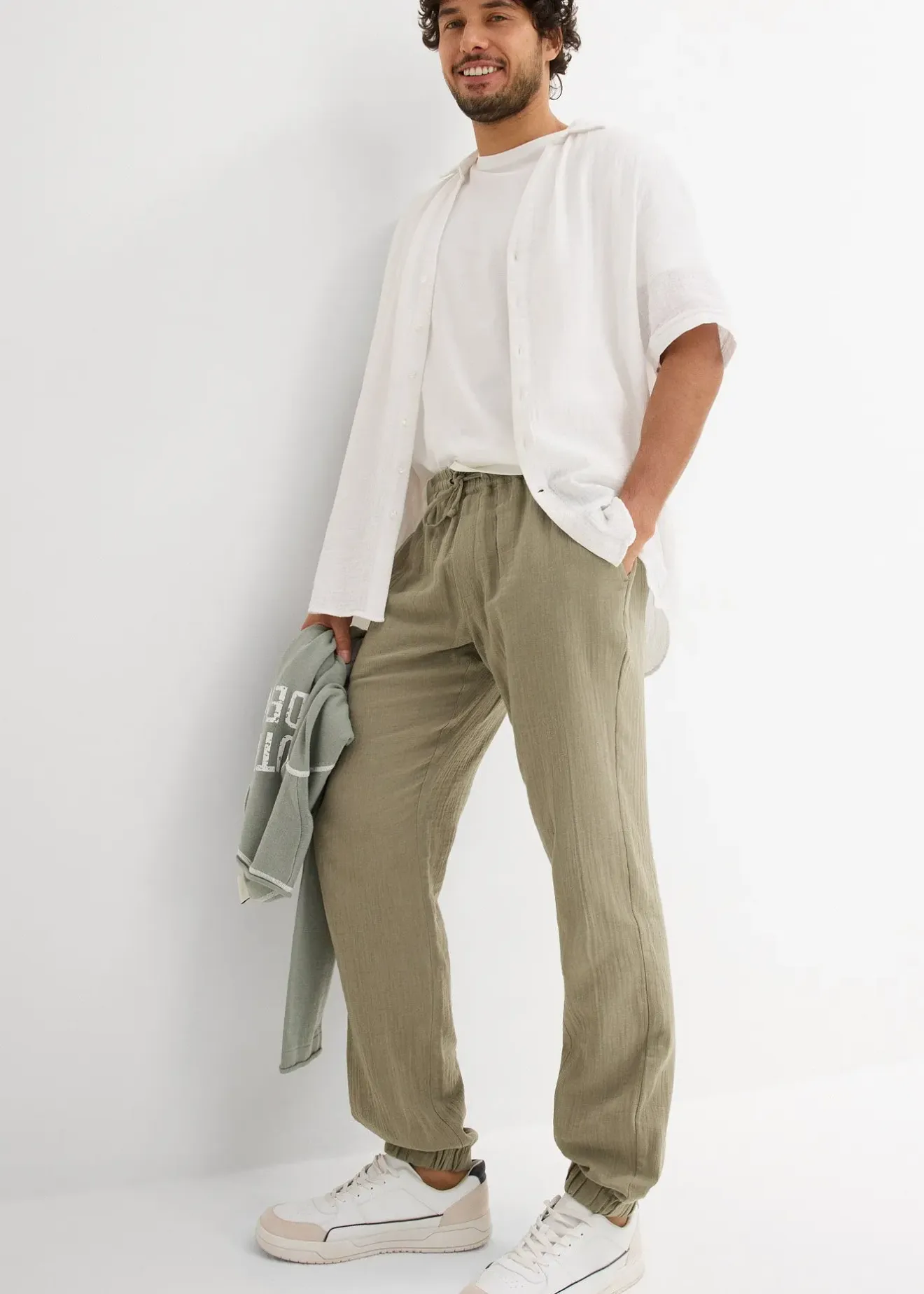 bonprix Pantalon jogger regular en gaze de coton, fuselé|Homme Pantalons