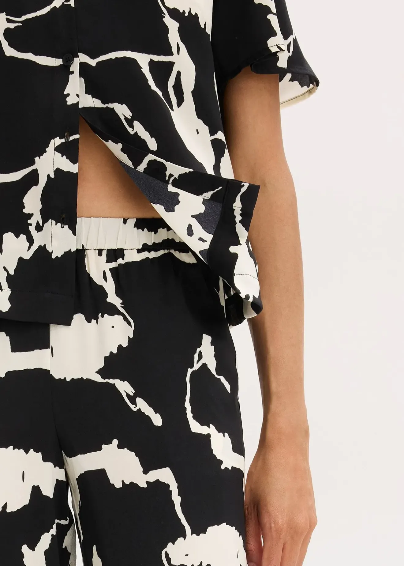 Femme bonprix Pantalons|Pantalon palazzo en satin fluide