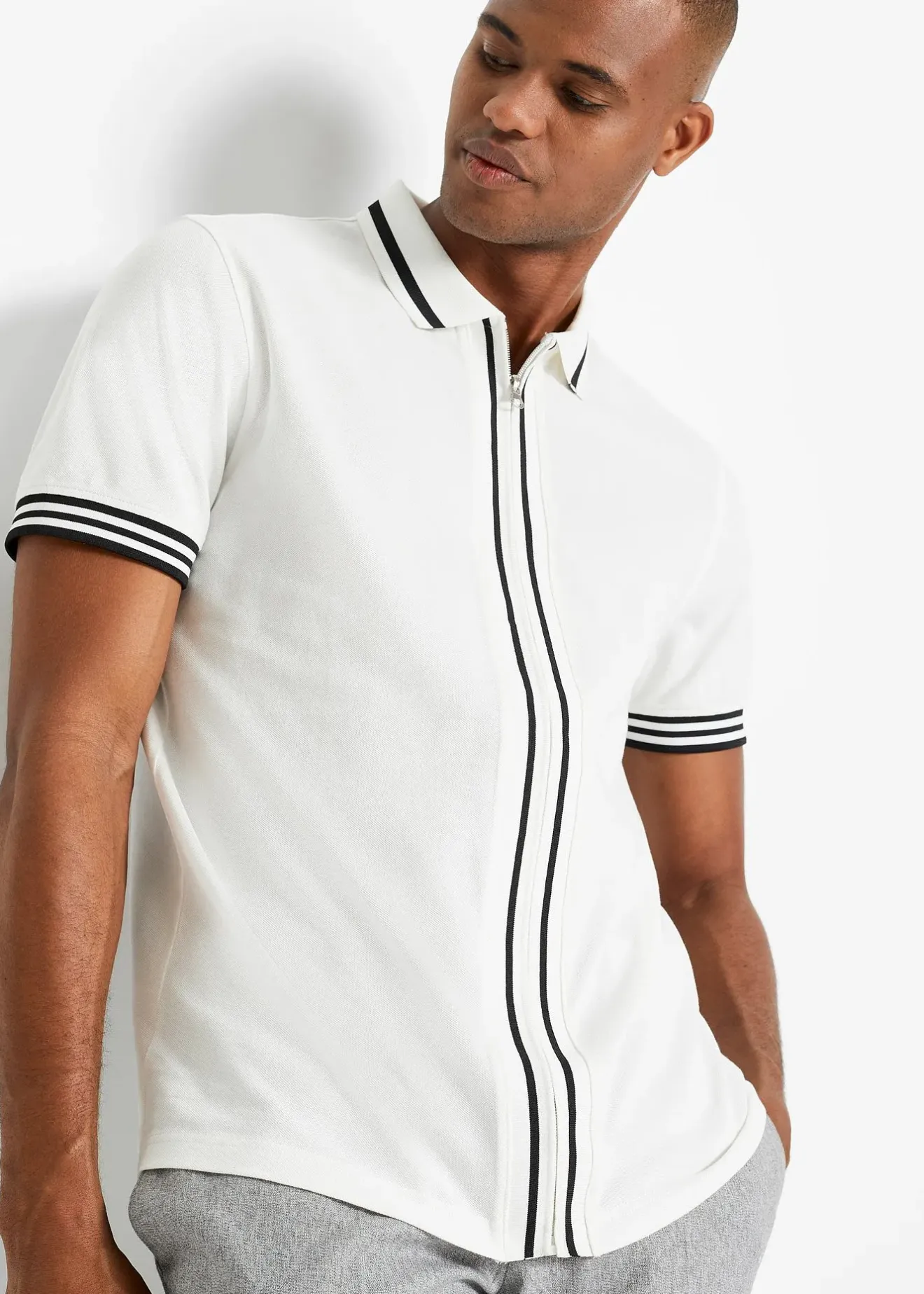 bonprix Polo zippé en maille piquée 100% coton|Homme T-Shirts & Polos
