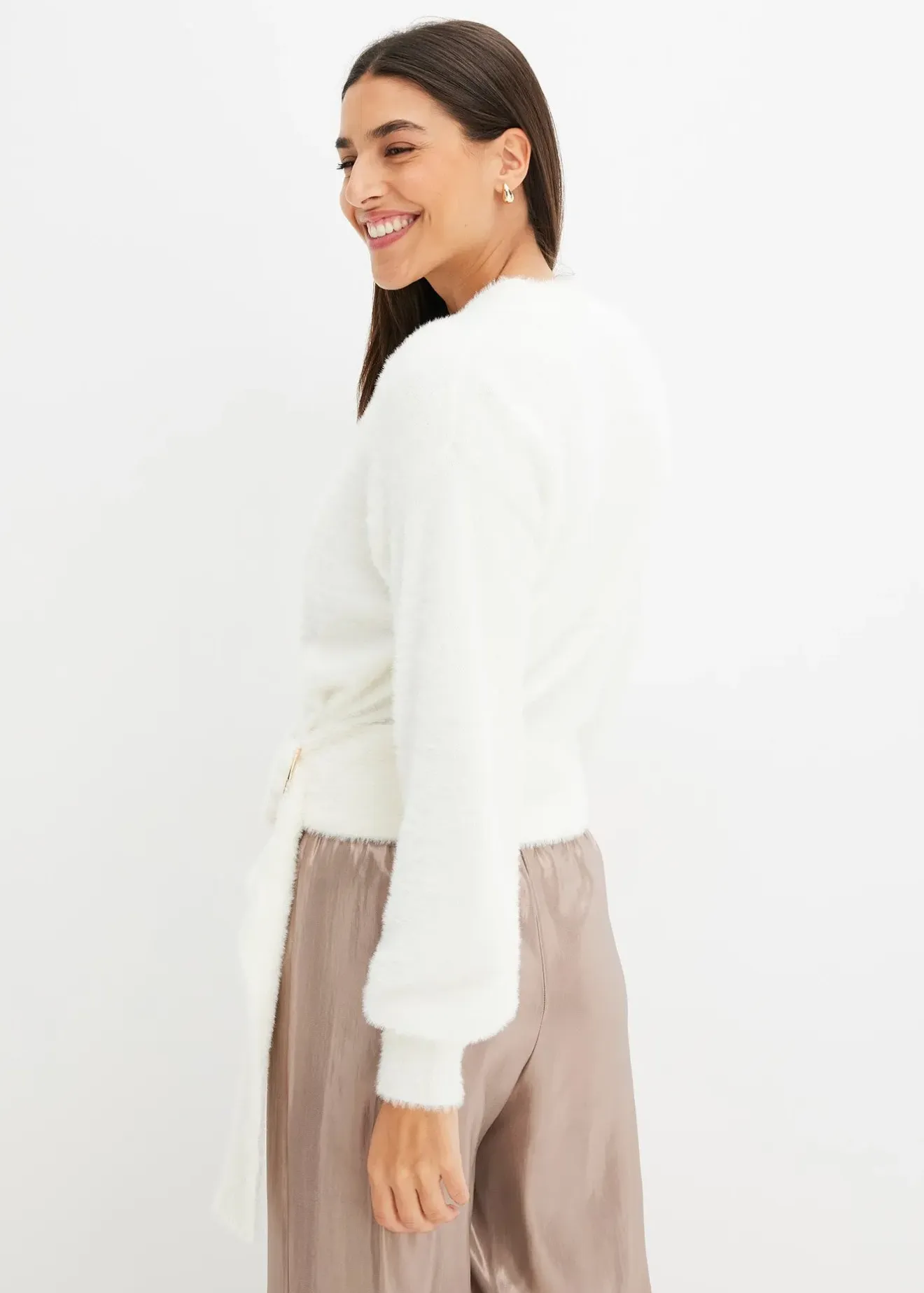 Femme bonprix Maille|Pulls & Gilets|Pull cache-cœur avec accessoire