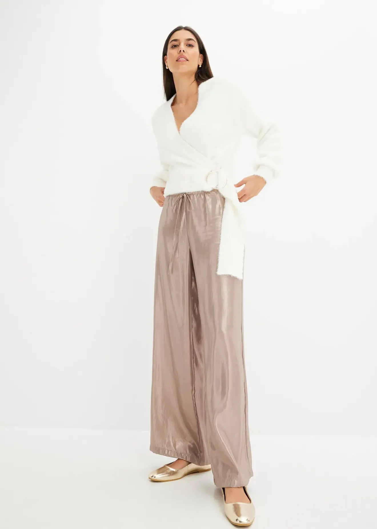 Femme bonprix Maille|Pulls & Gilets|Pull cache-cœur avec accessoire