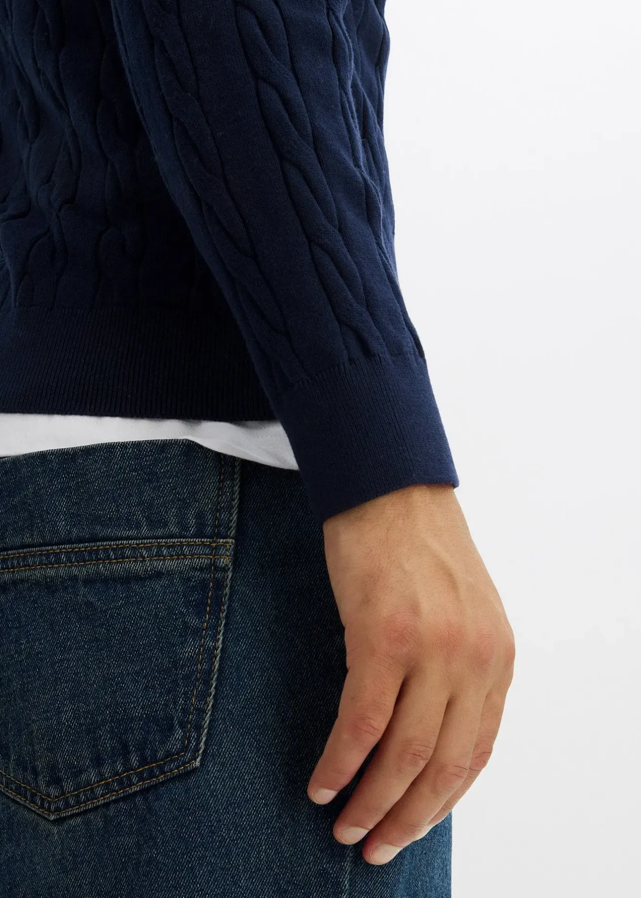 Homme bonprix Pulls & Gilets|Pull doux à torsades en fine maille de coton majoritaire, slim