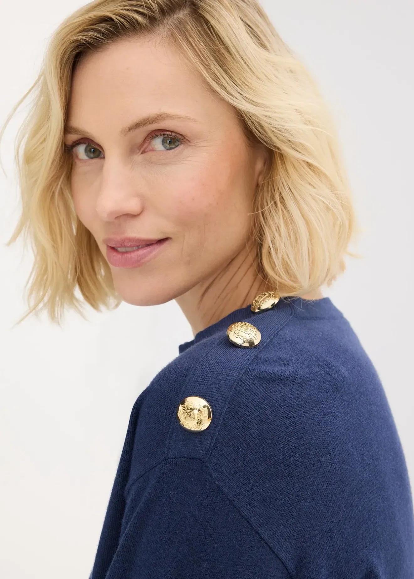 Femme bonprix Maille|Pulls & Gilets|Pull en maille avec boutons