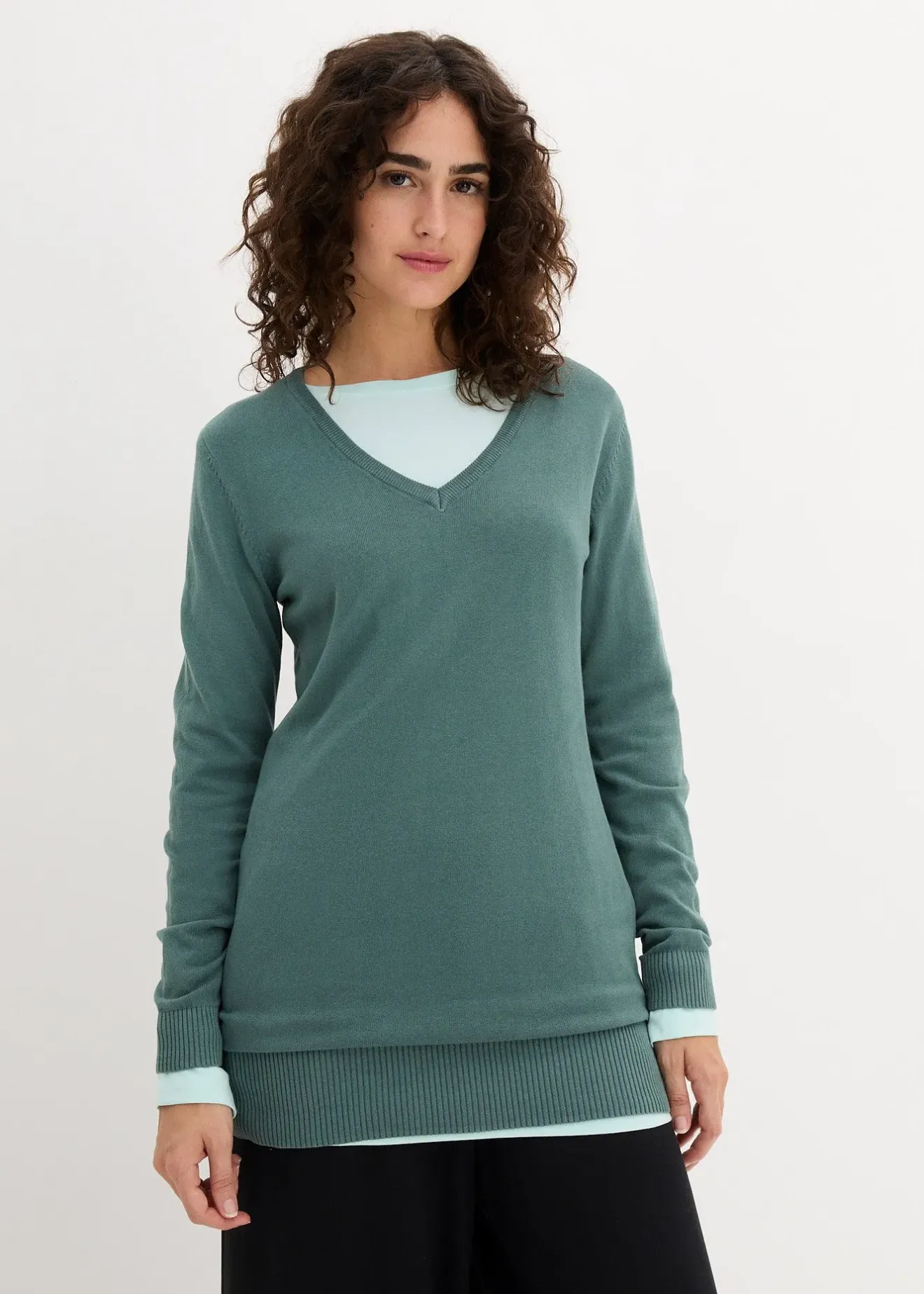 Femme bonprix Maille|Basiques|Pull long basique à col V