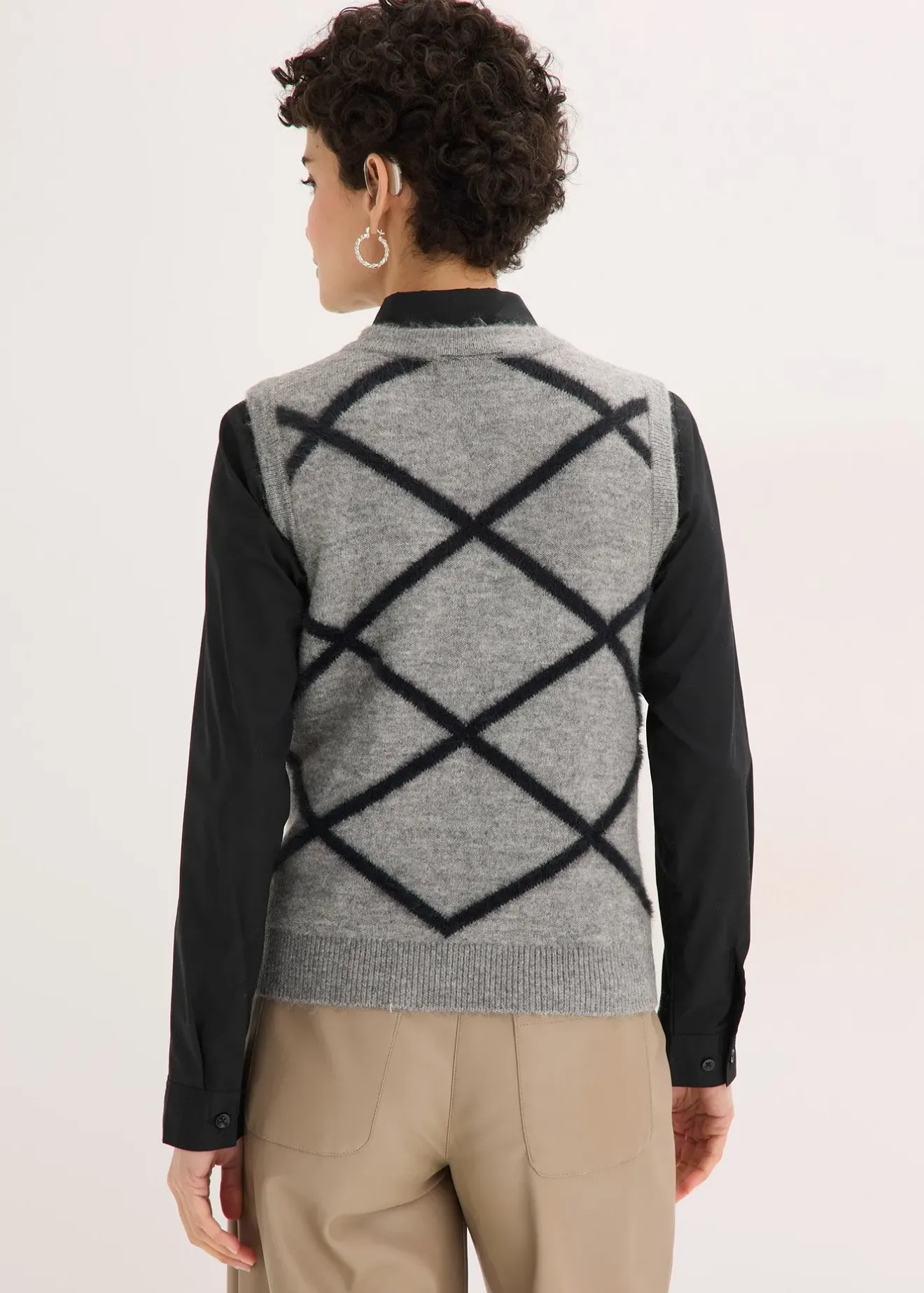 Femme bonprix Maille|Pulls & Gilets|Pull sans manches à motif en maille poilue