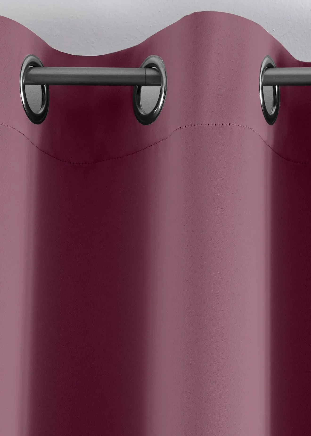 bonprix Chambre À Coucher·Design Occultant|Rideaux Classiques|Rideau obscurcissant (1 pce), nombreuses tailles