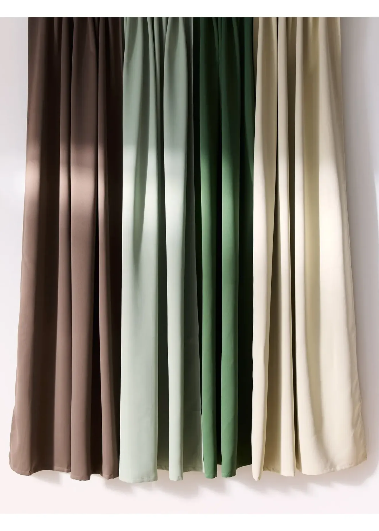 bonprix Chambre À Coucher·Design Occultant|Rideaux Classiques|Rideau obscurcissant (1 pce), nombreuses tailles