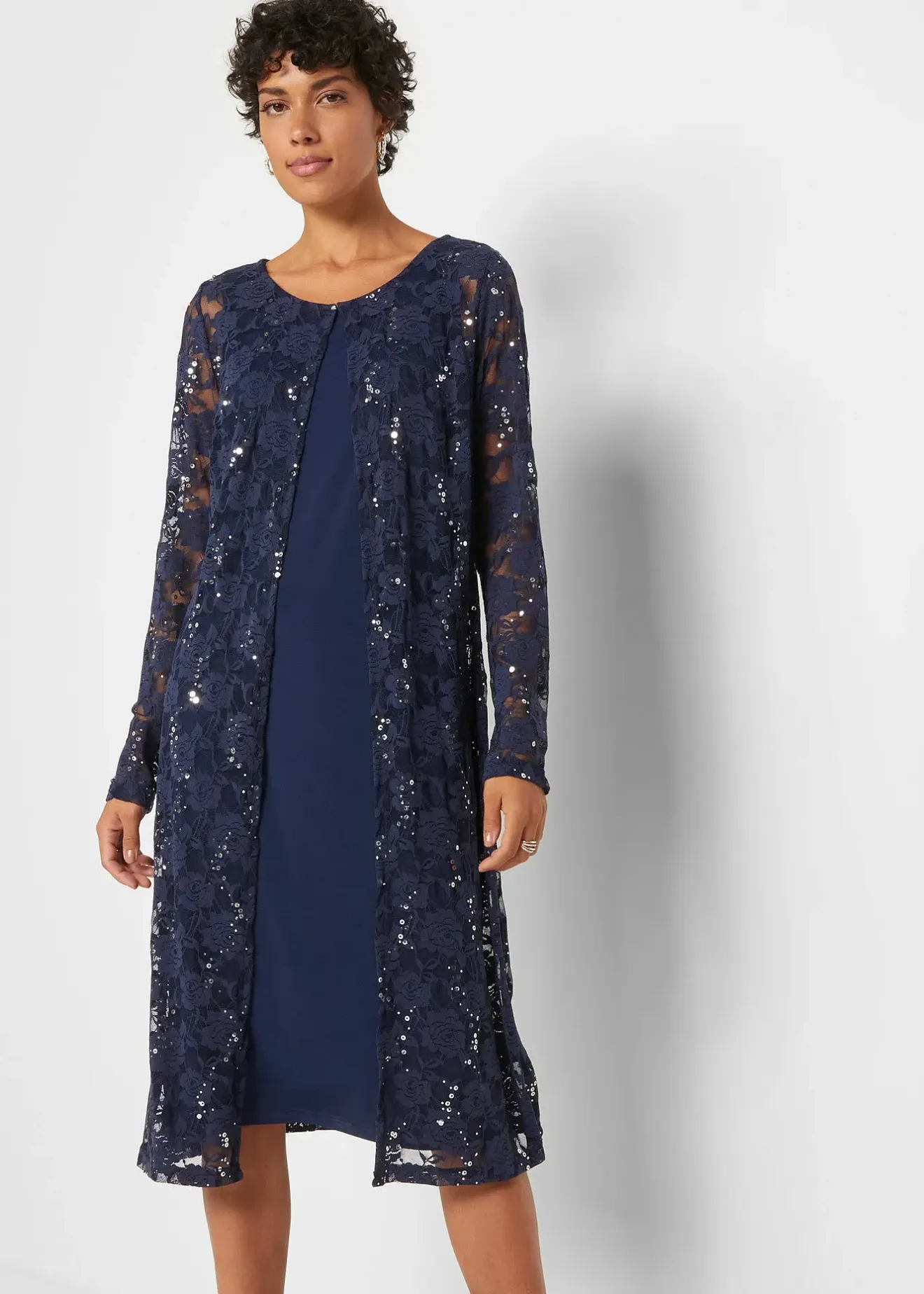 Femme bonprix Robes|Robe à dentelle (ens. 2 pces)