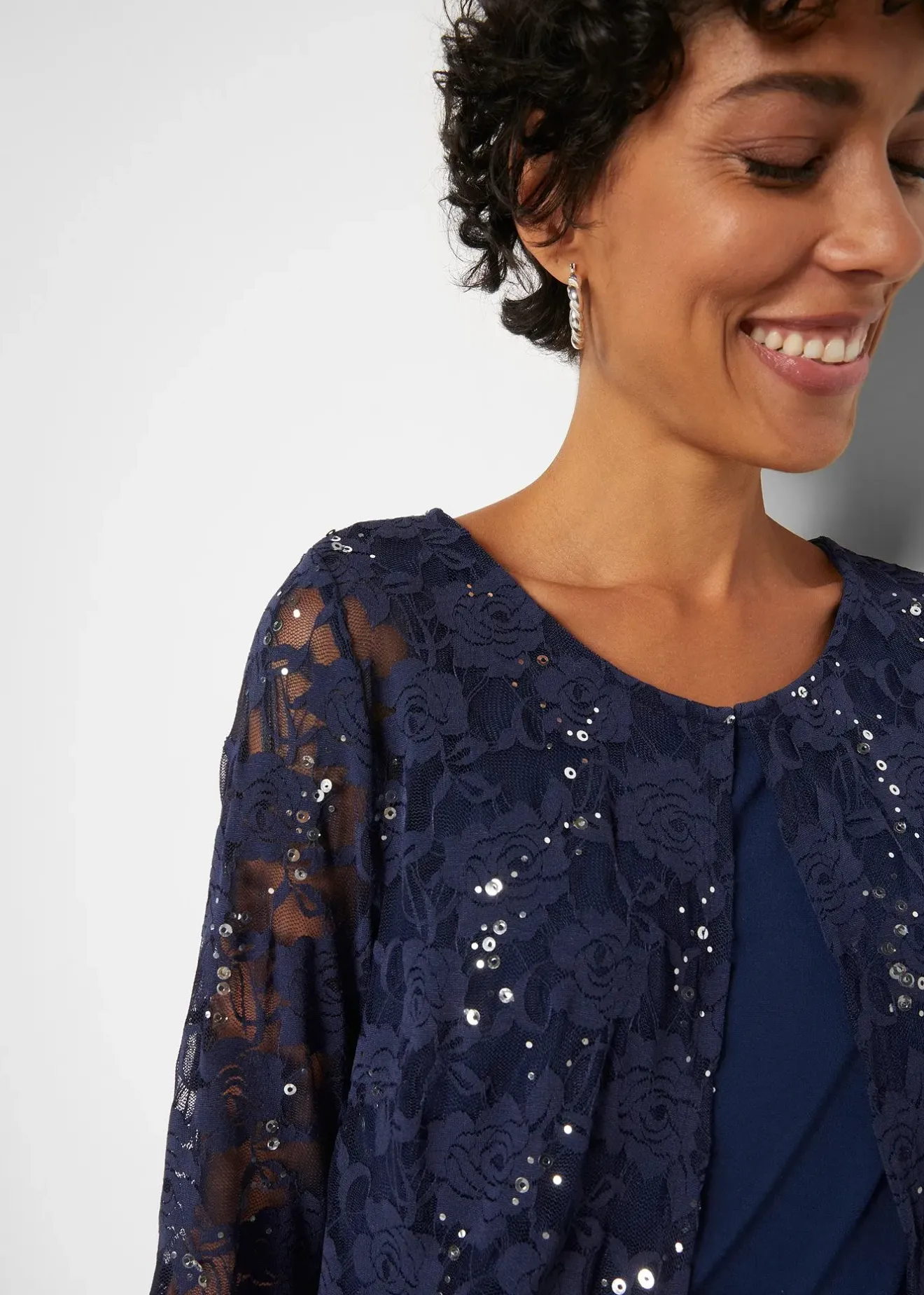 Femme bonprix Robes|Robe à dentelle (ens. 2 pces)