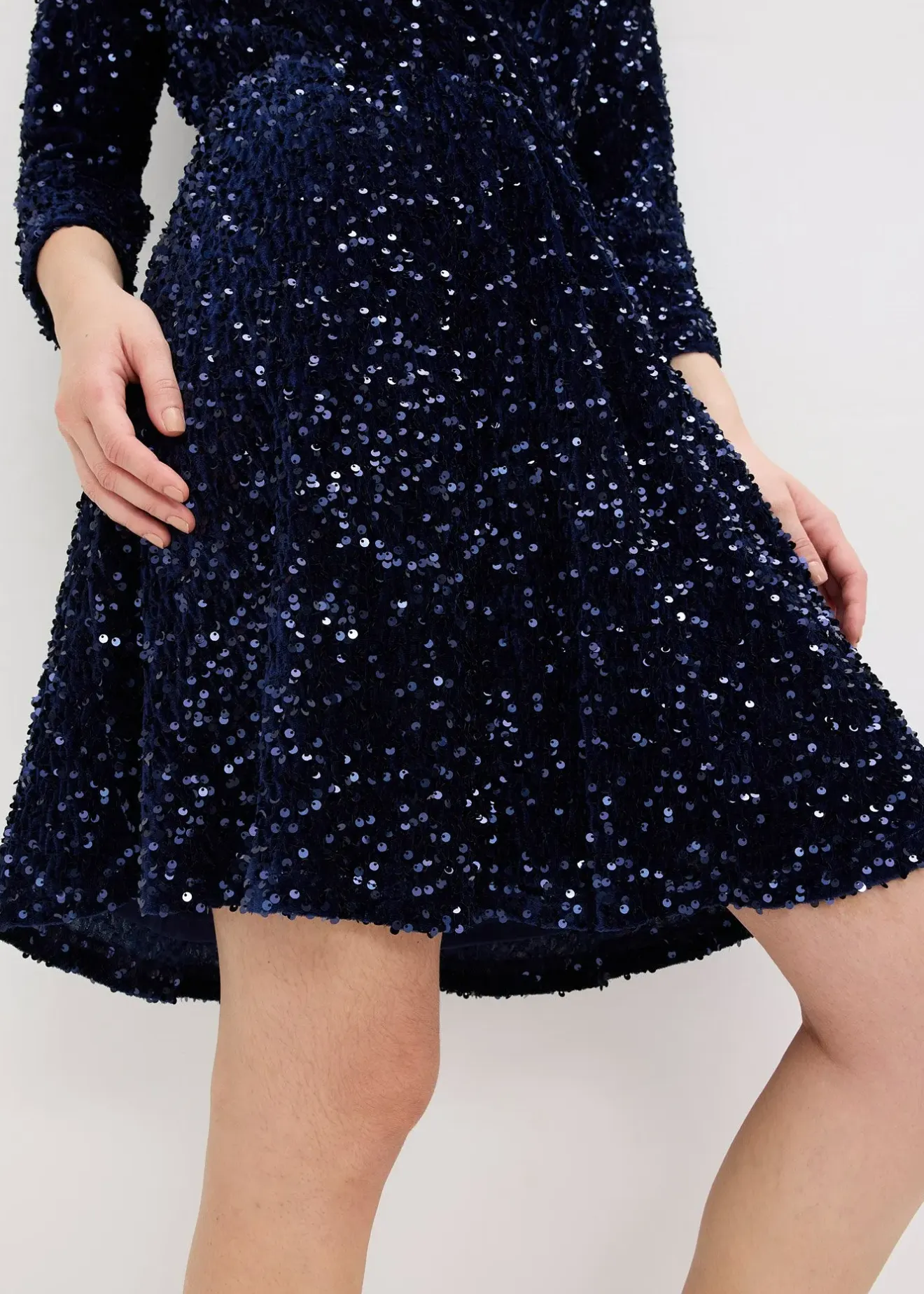 Femme bonprix Robes|Robe à sequins