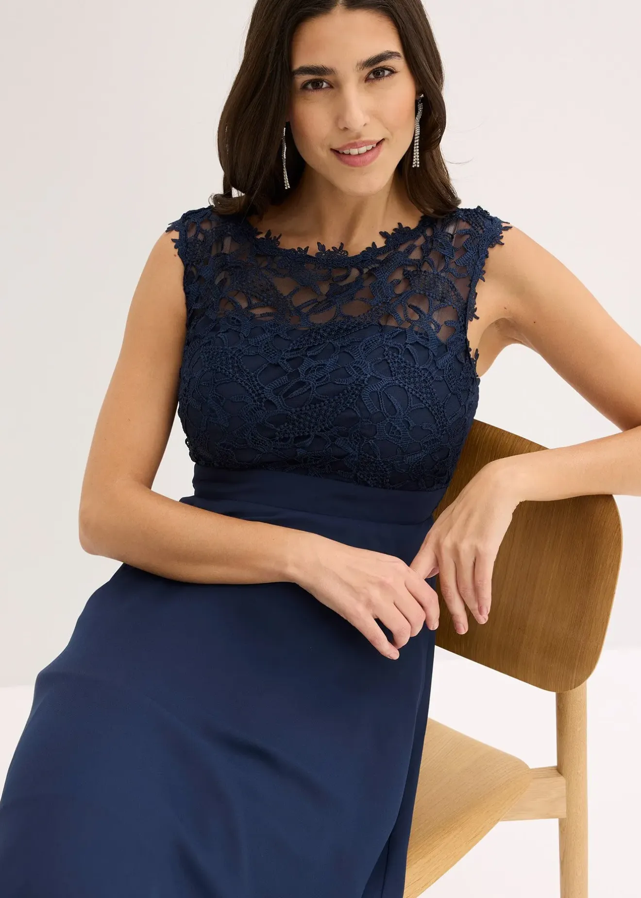 bonprix Robe courte à dentelle|Femme Mode Festive|Robes