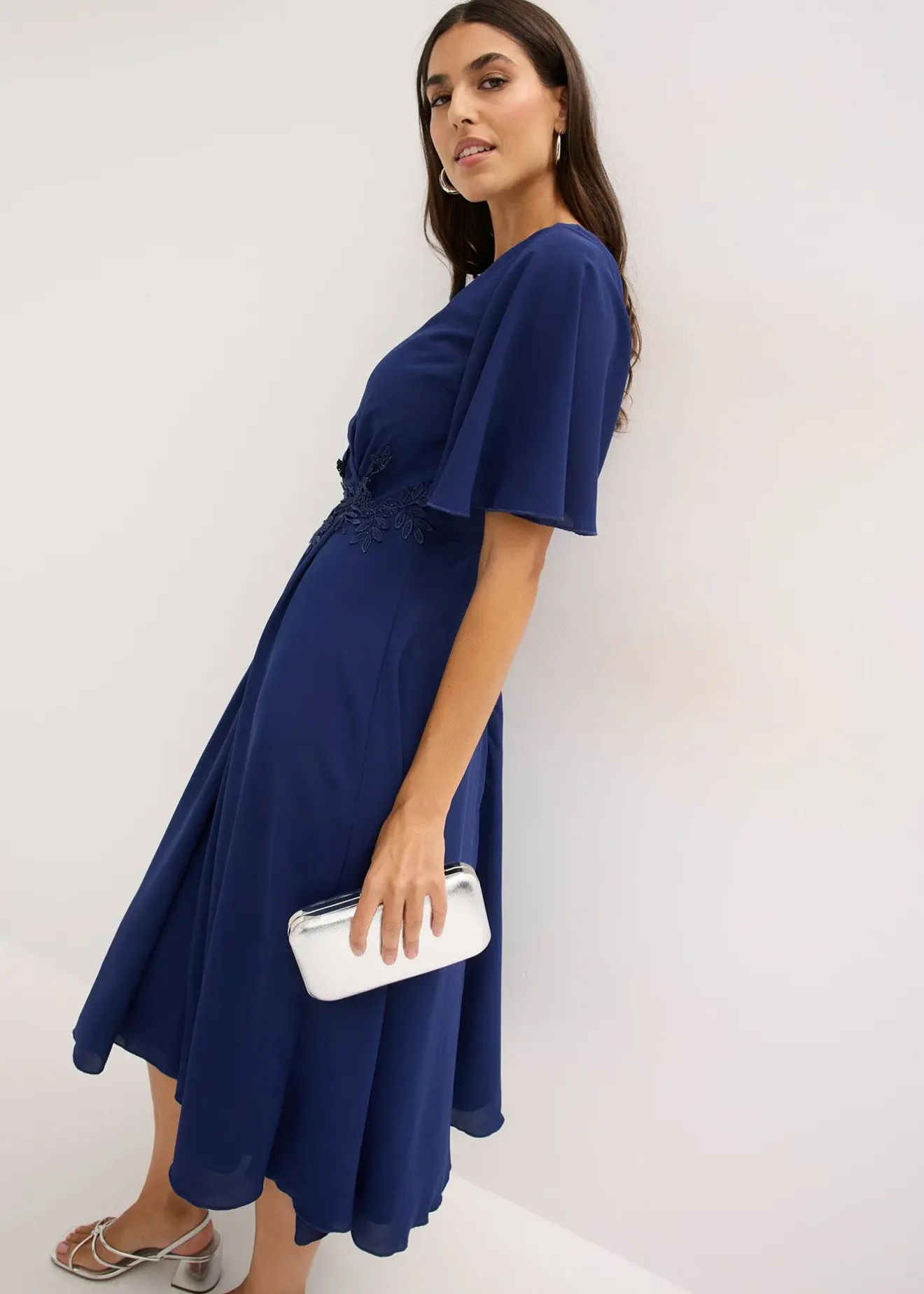 Femme bonprix Mode Festive|Robes|Robe de cocktail avec applications de dentelle