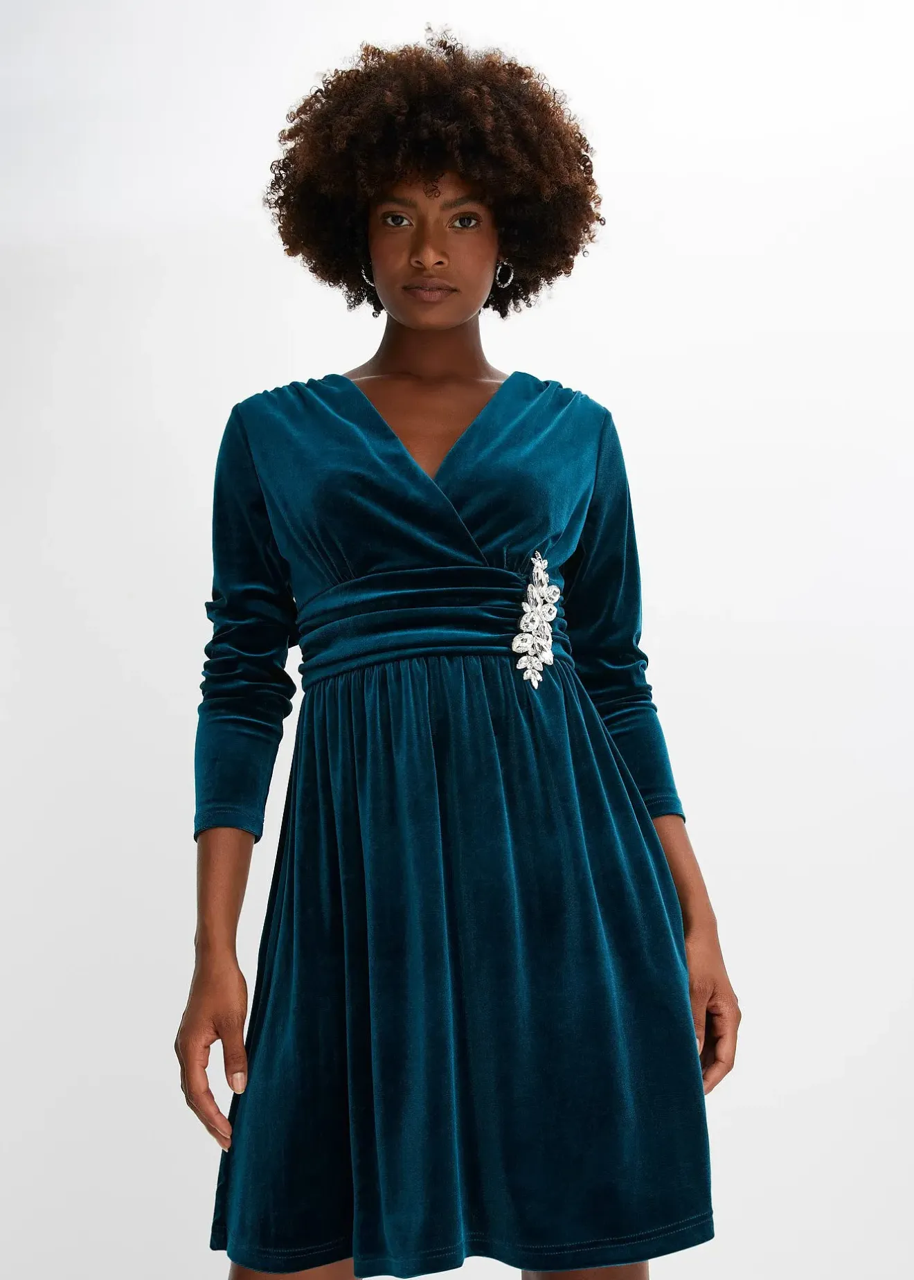 Femme bonprix Mode Festive|Robe en jersey de velours brillant
