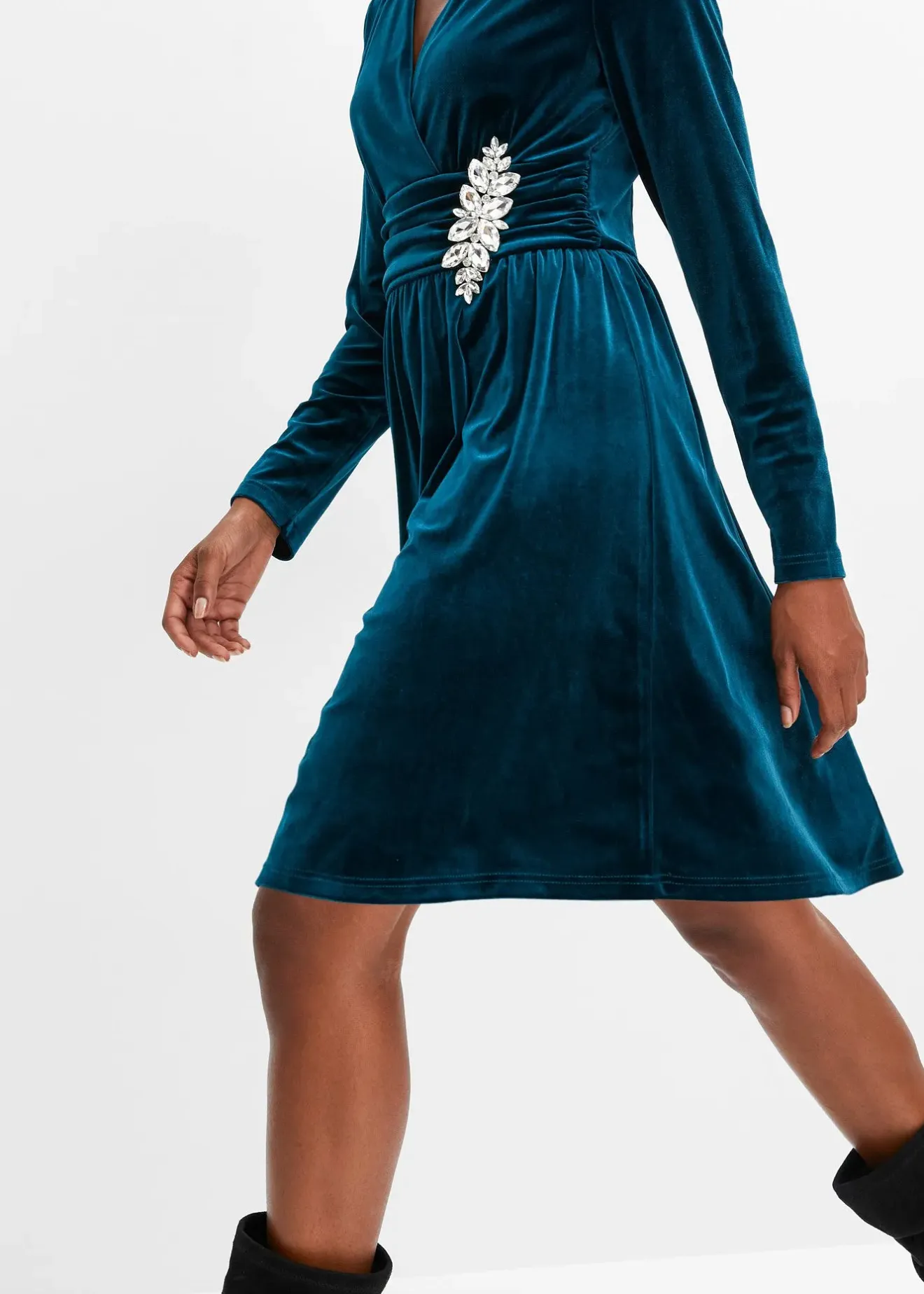Femme bonprix Mode Festive|Robe en jersey de velours brillant