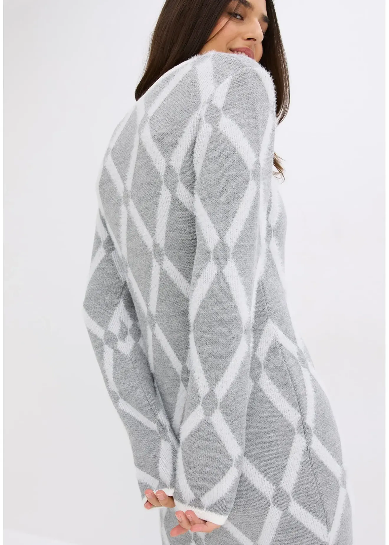 Femme bonprix Maille|Robes|Robe en maille poilue avec motif en losange