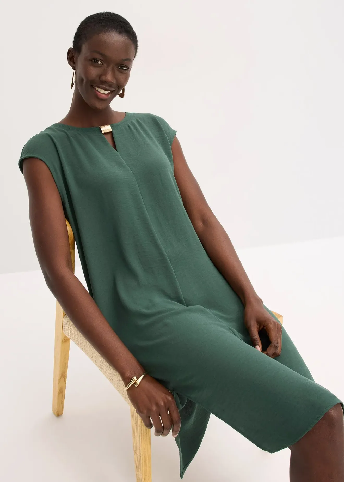 bonprix Robe en matière texturée|Femme Robes