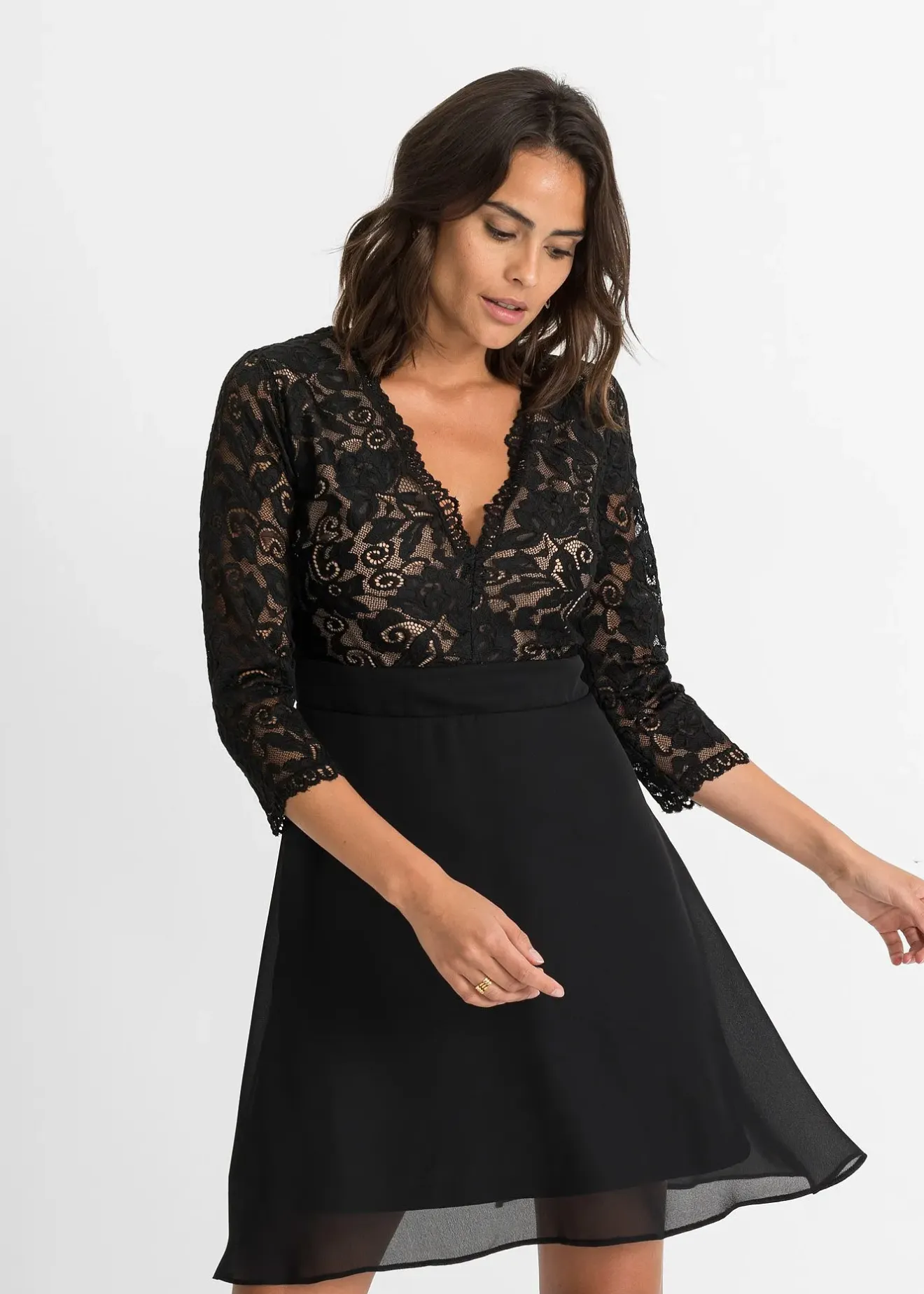 bonprix Robe en mousseline avec dentelle|Femme Mode Festive|Robes