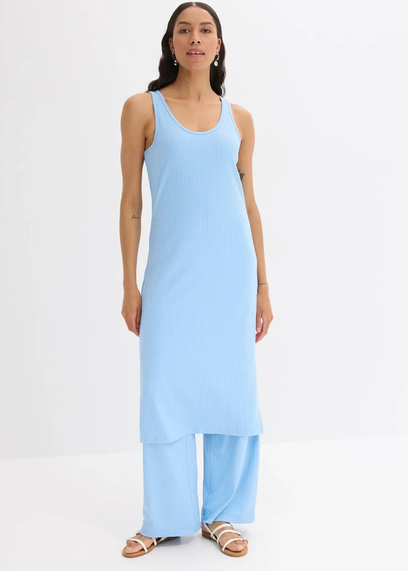 Femme bonprix Robes|Robe midi en maille douce et côtelée