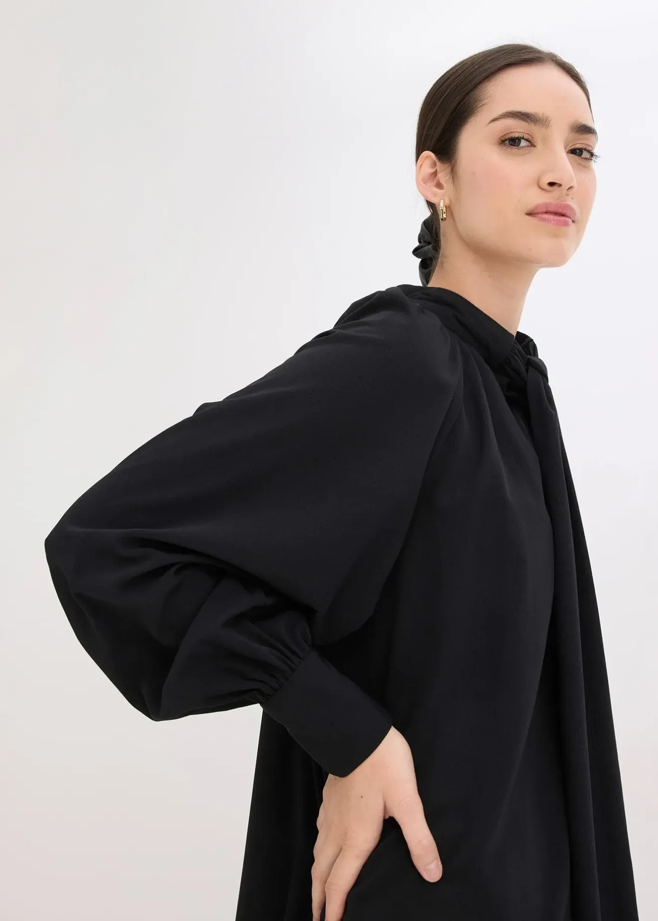 Femme bonprix Robes|Robe-chemise à col lavallière