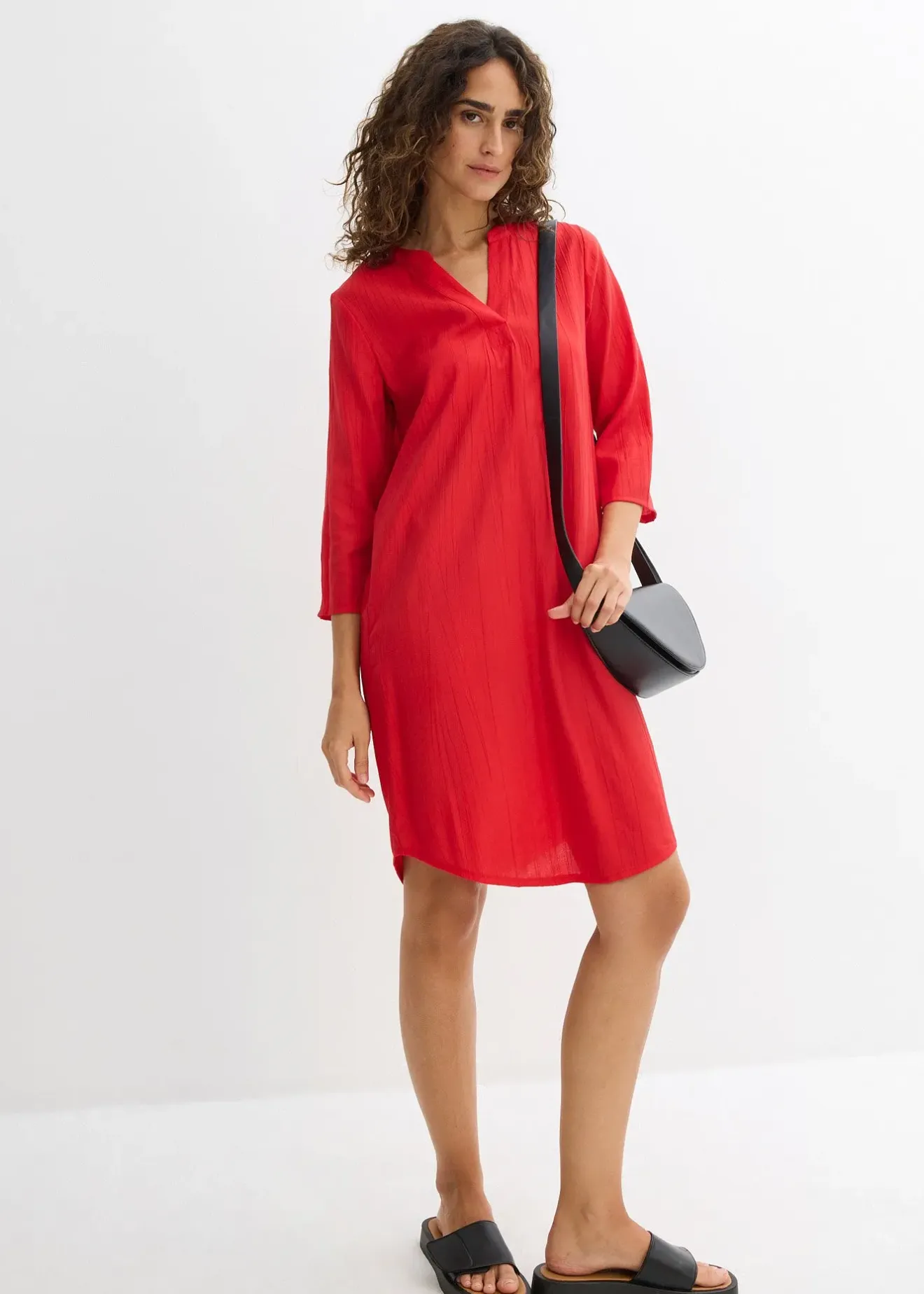 Femme bonprix Robes|Robe-tunique texturée en viscose majoritaire