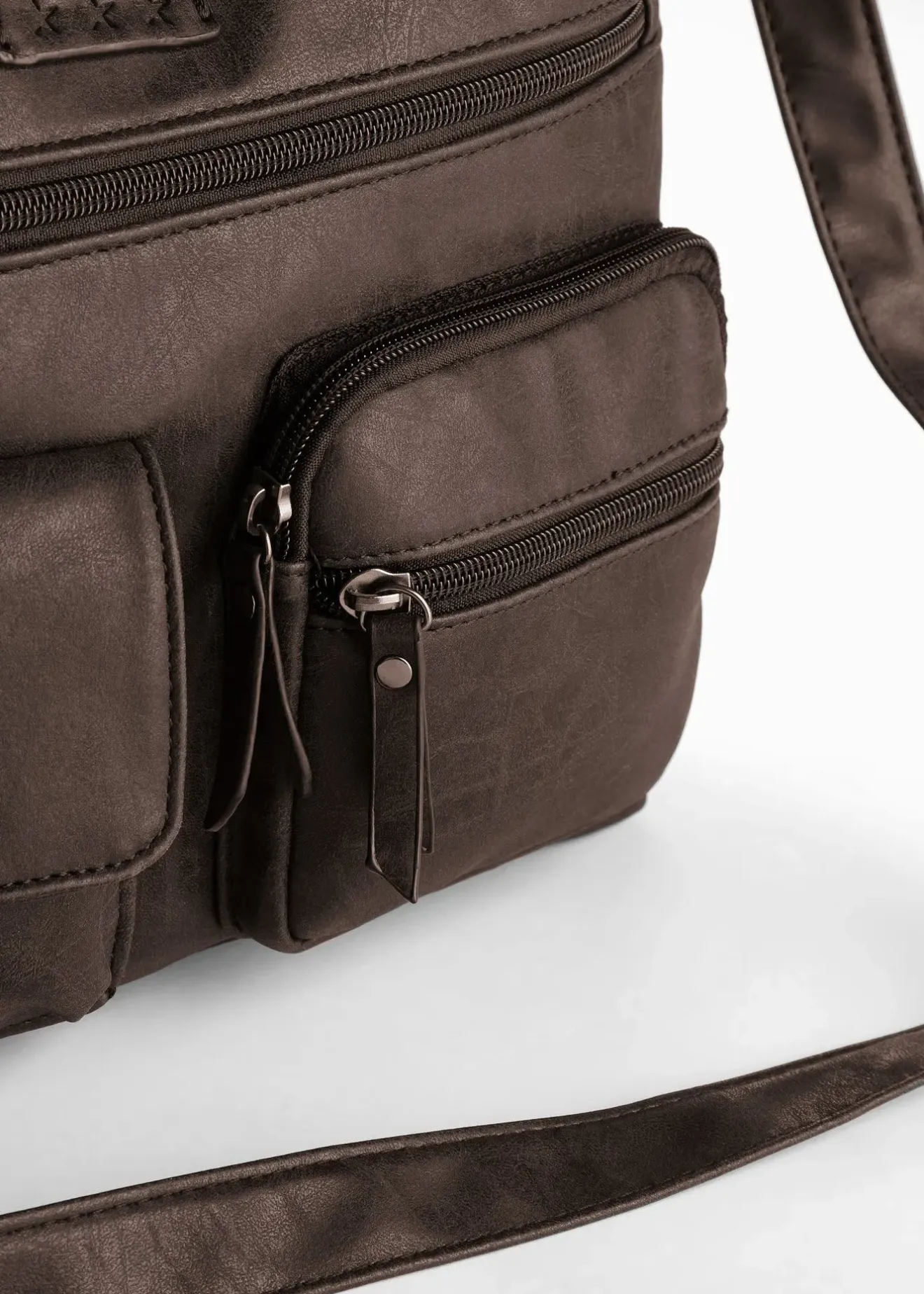 bonprix Sac à bandoulière avec poches extérieures|Femme Sacs