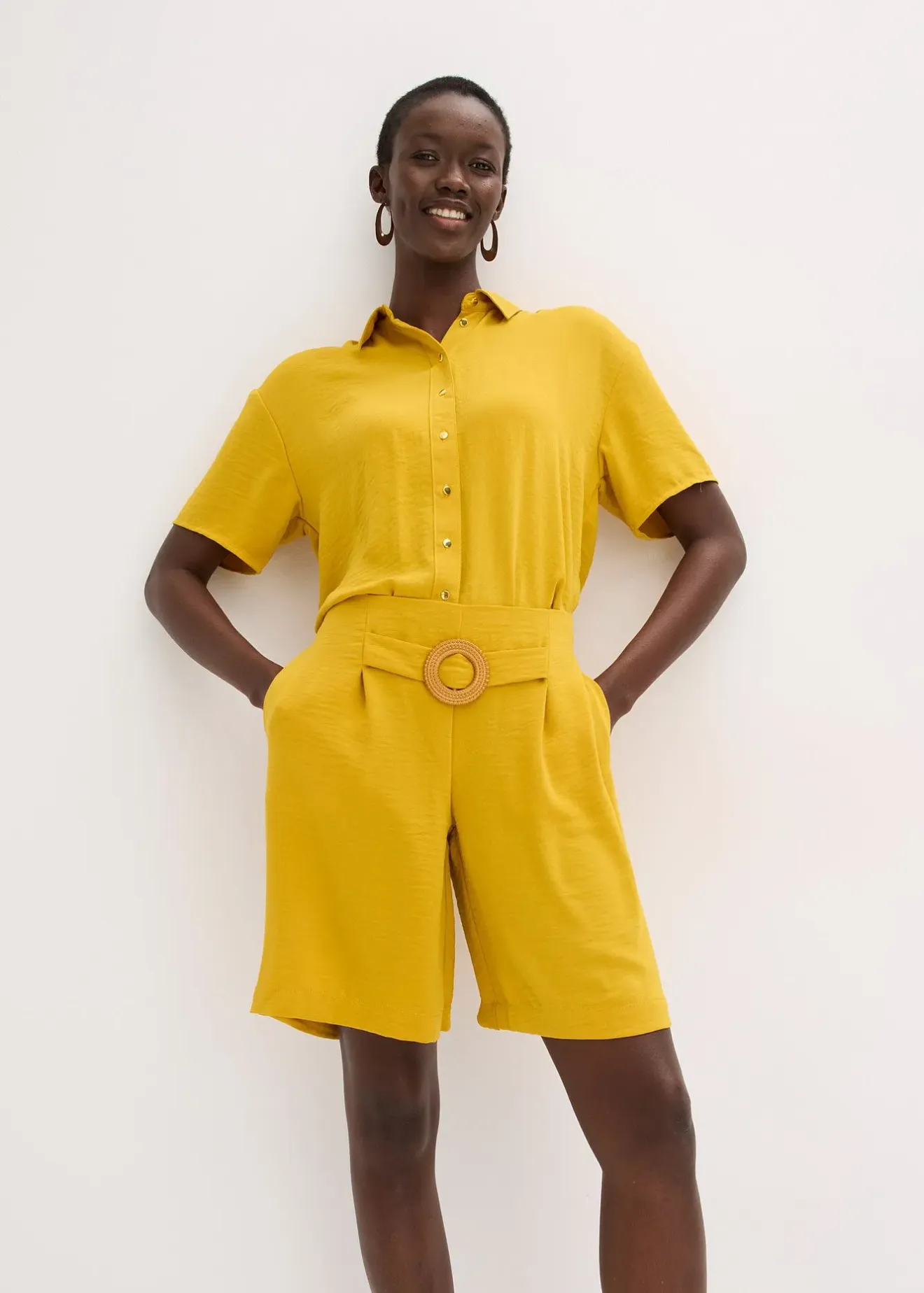 Femme bonprix Shorts|Pantalons|Short à taille élastiquée