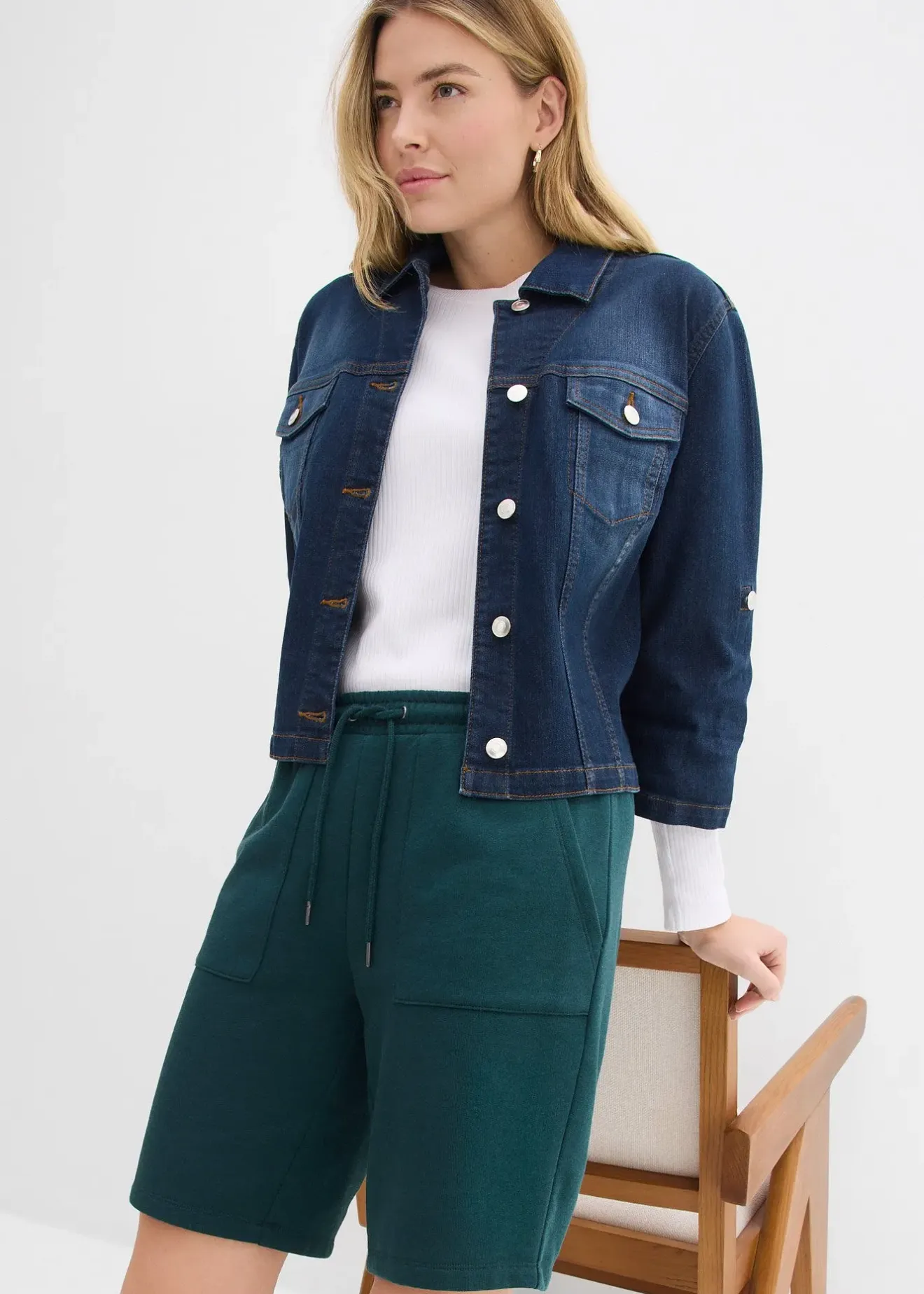 bonprix Short sweat avec poches|Femme Shorts|Basiques