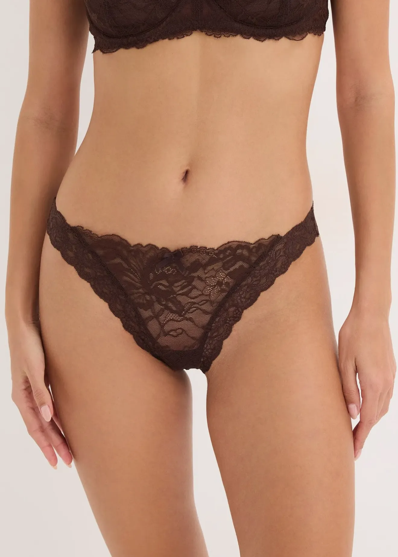 Femme bonprix Dessous|Bas|Slip brésilien à dentelle