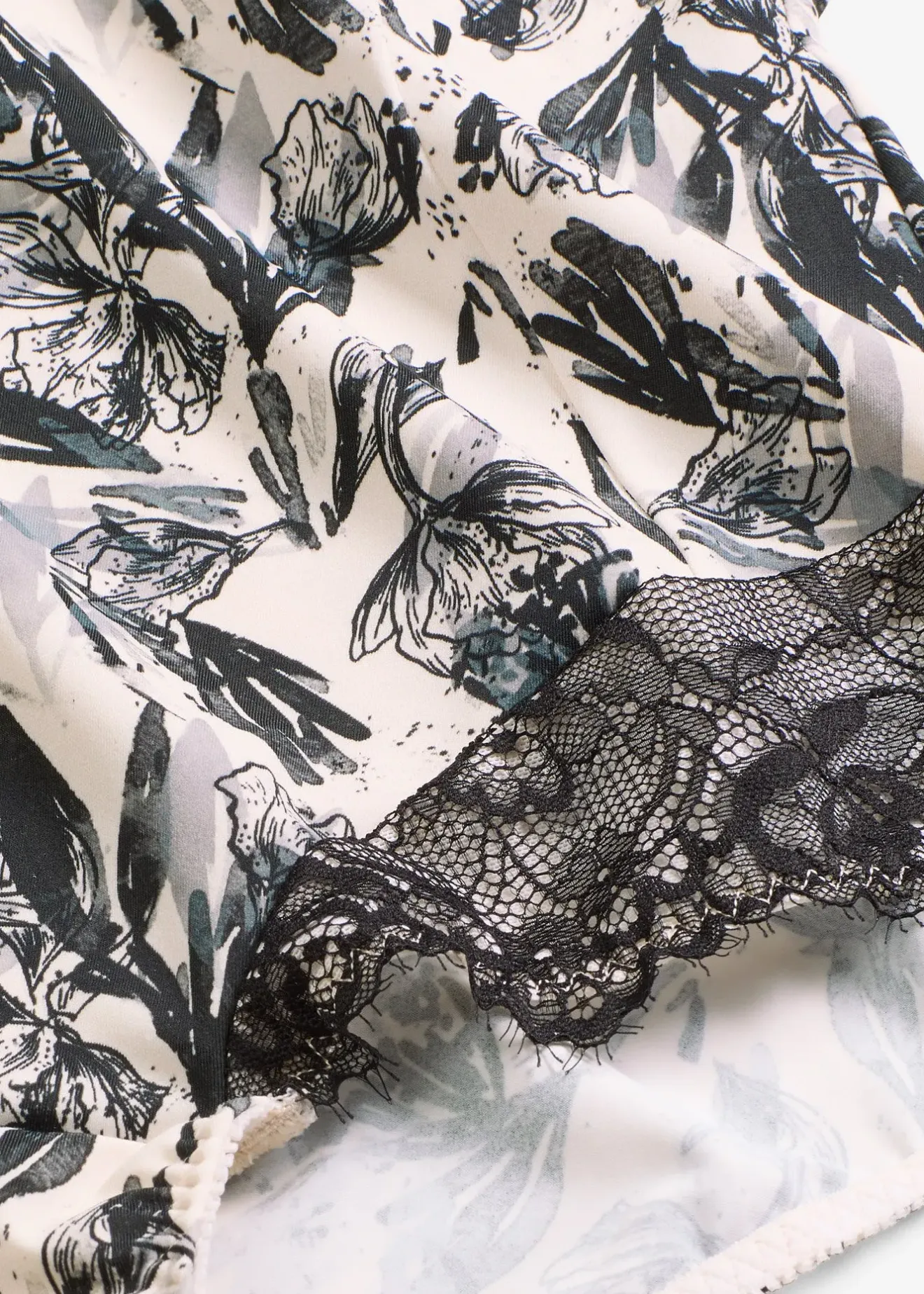 Femme bonprix Lingerie Sculptante|Bas|Slip sculptant taille haute avec dentelle, maintien modéré