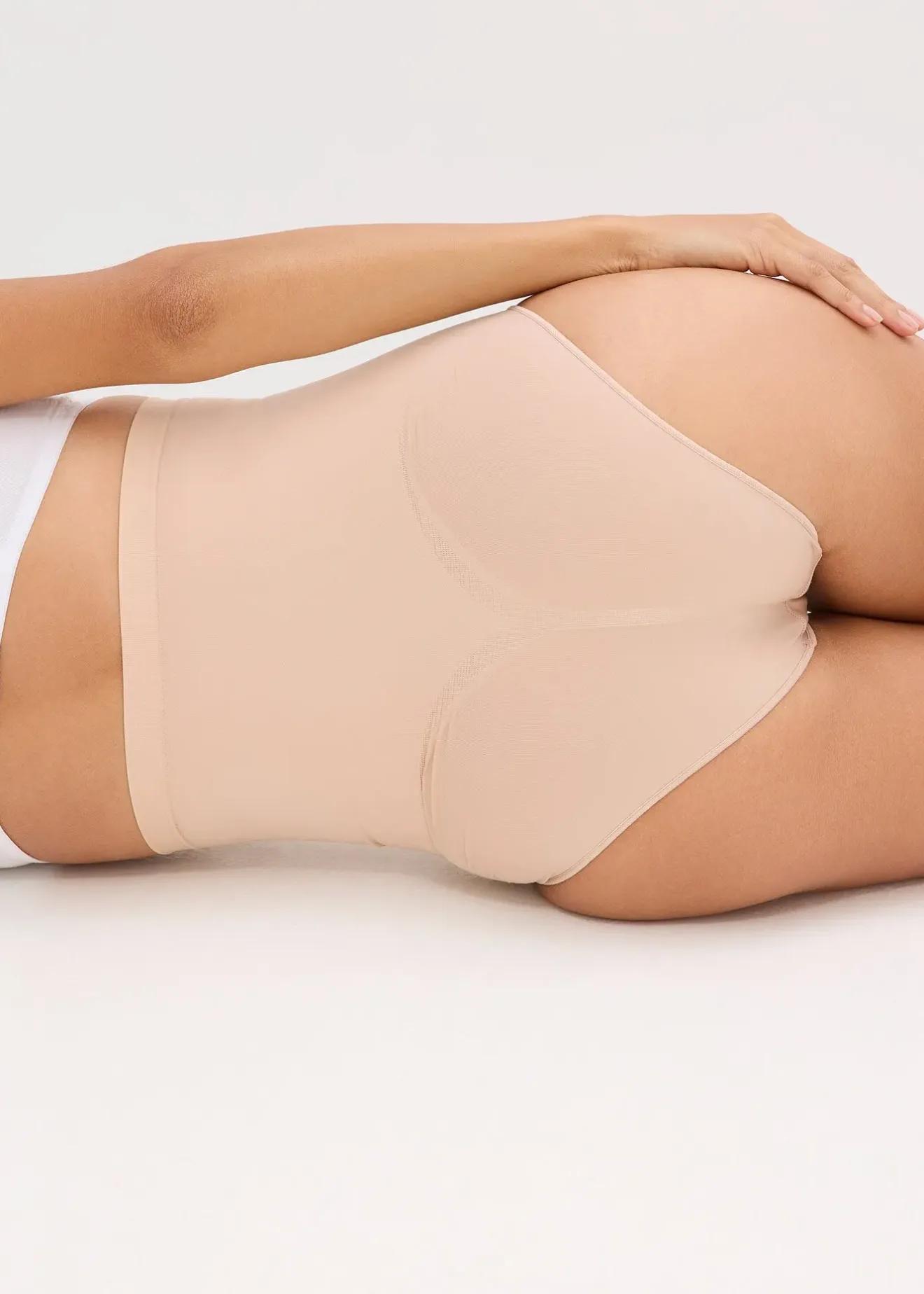 Femme bonprix Sans Couture|Lingerie Sculptante|Slip sculptant taille haute sans coutures, maintien modéré