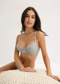 Femme bonprix Dessous|Soutiens-Gorge|Soutien-gorge à armatures en dentelle