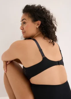 bonprix Soutien-gorge minimiseur à bretelles rembourrées|Femme Dessous|Soutiens-Gorge