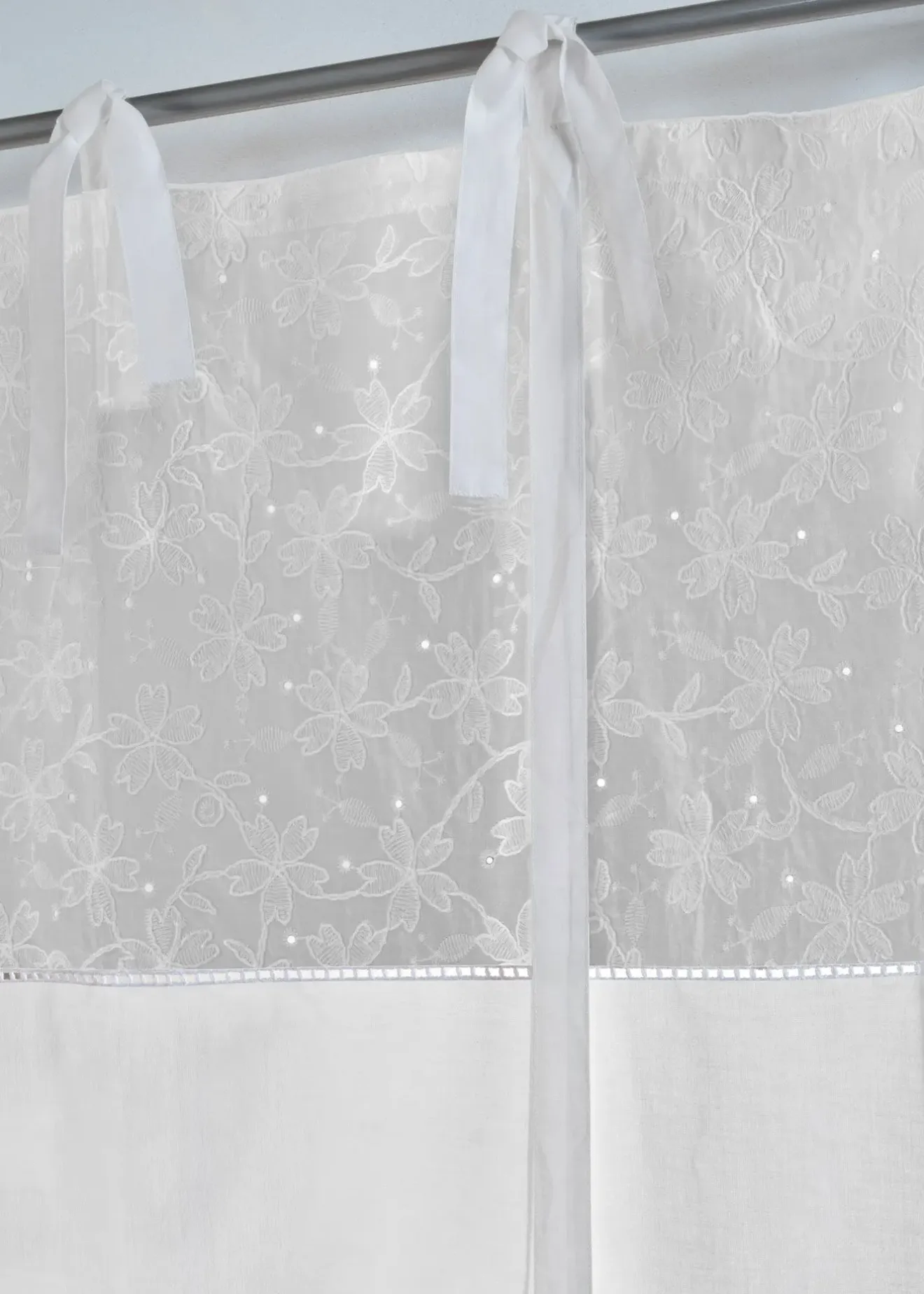 bonprix Stores|Store à nouettes avec broderie