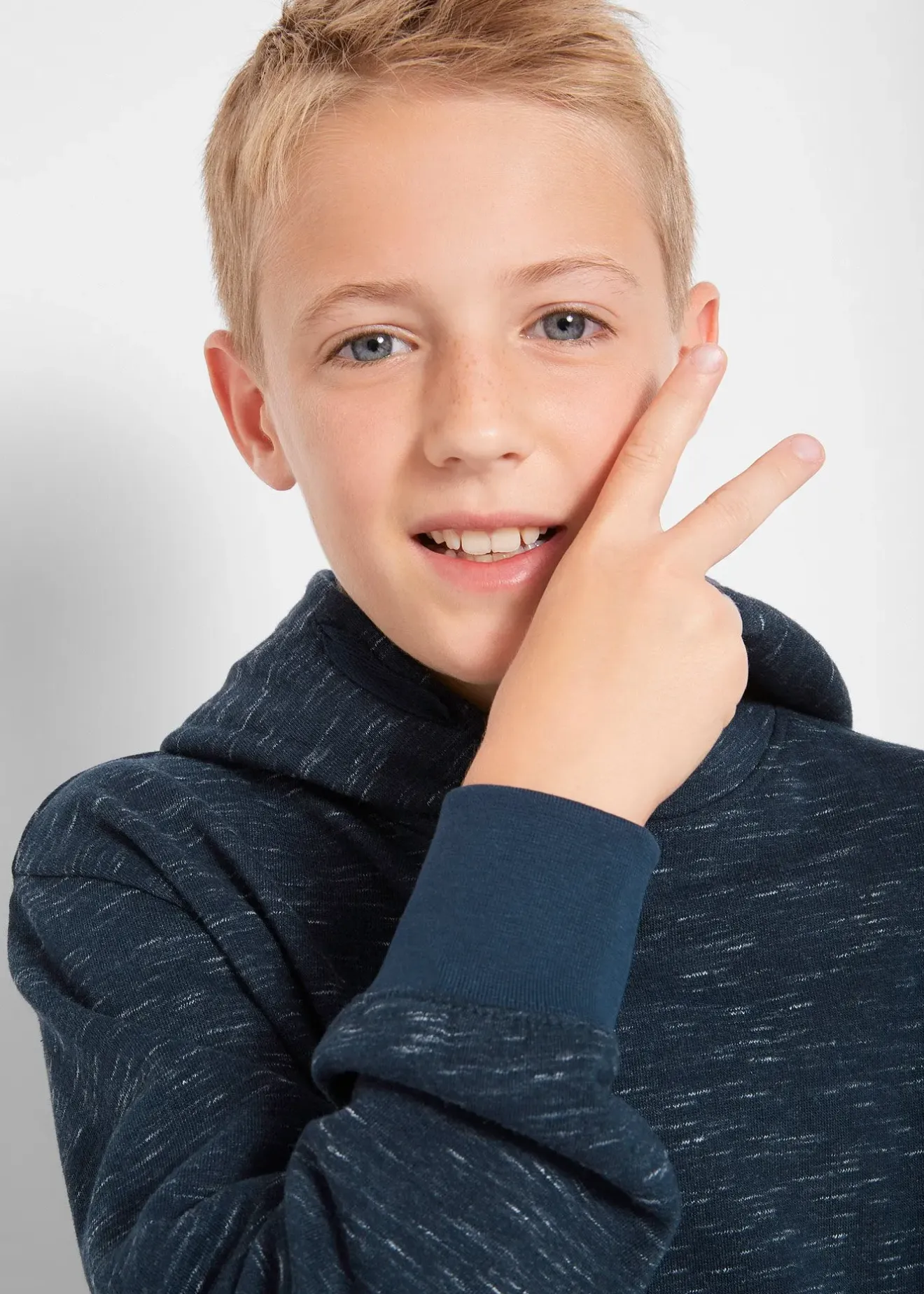 bonprix Sweat à capuche en coton mélangé|Enfant Vêtements Enfant|Garçons 9-16 Ans·Pulls & Sweats