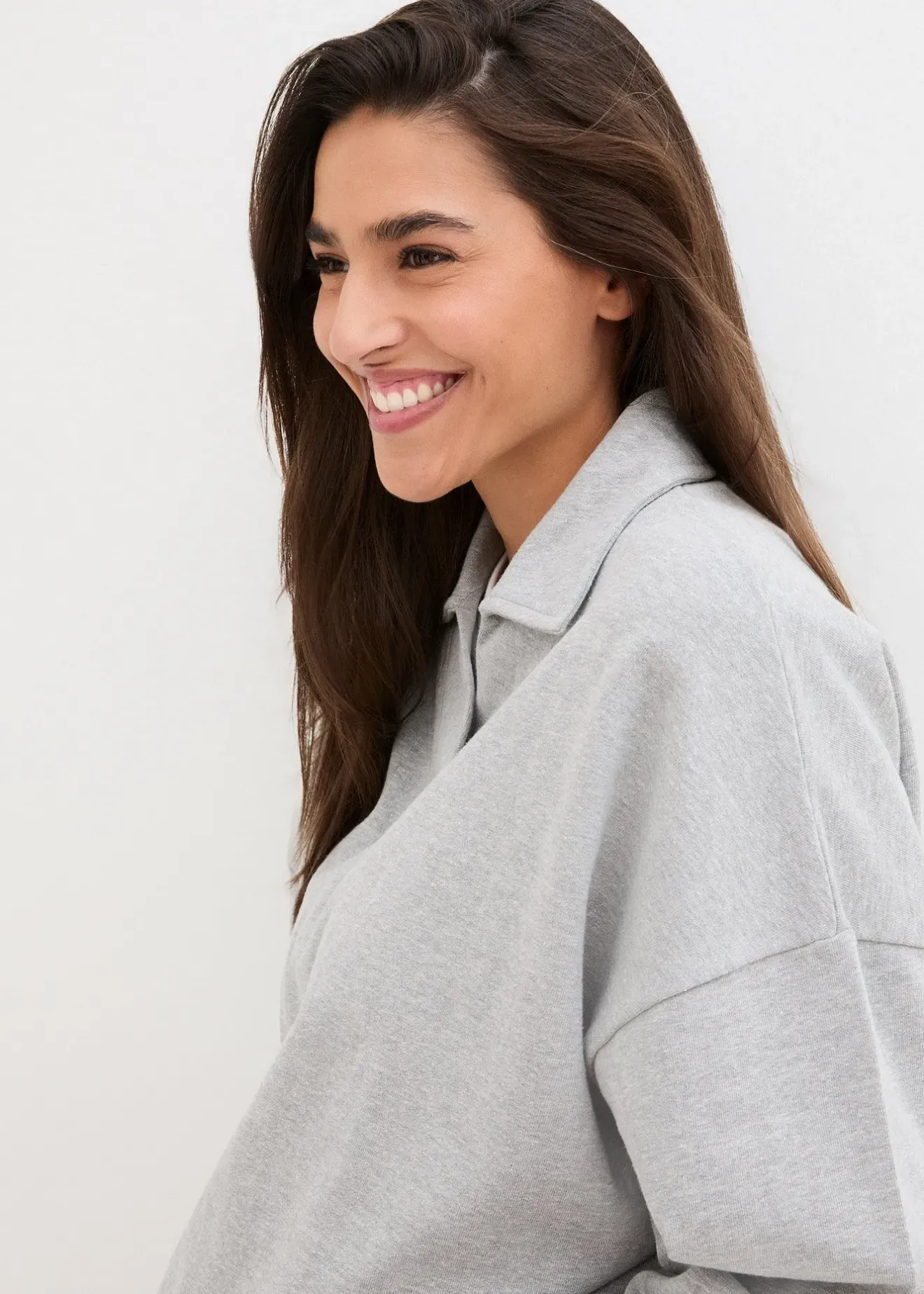 bonprix Sweat-shirt col polo et encolure en V|Femme Sweats