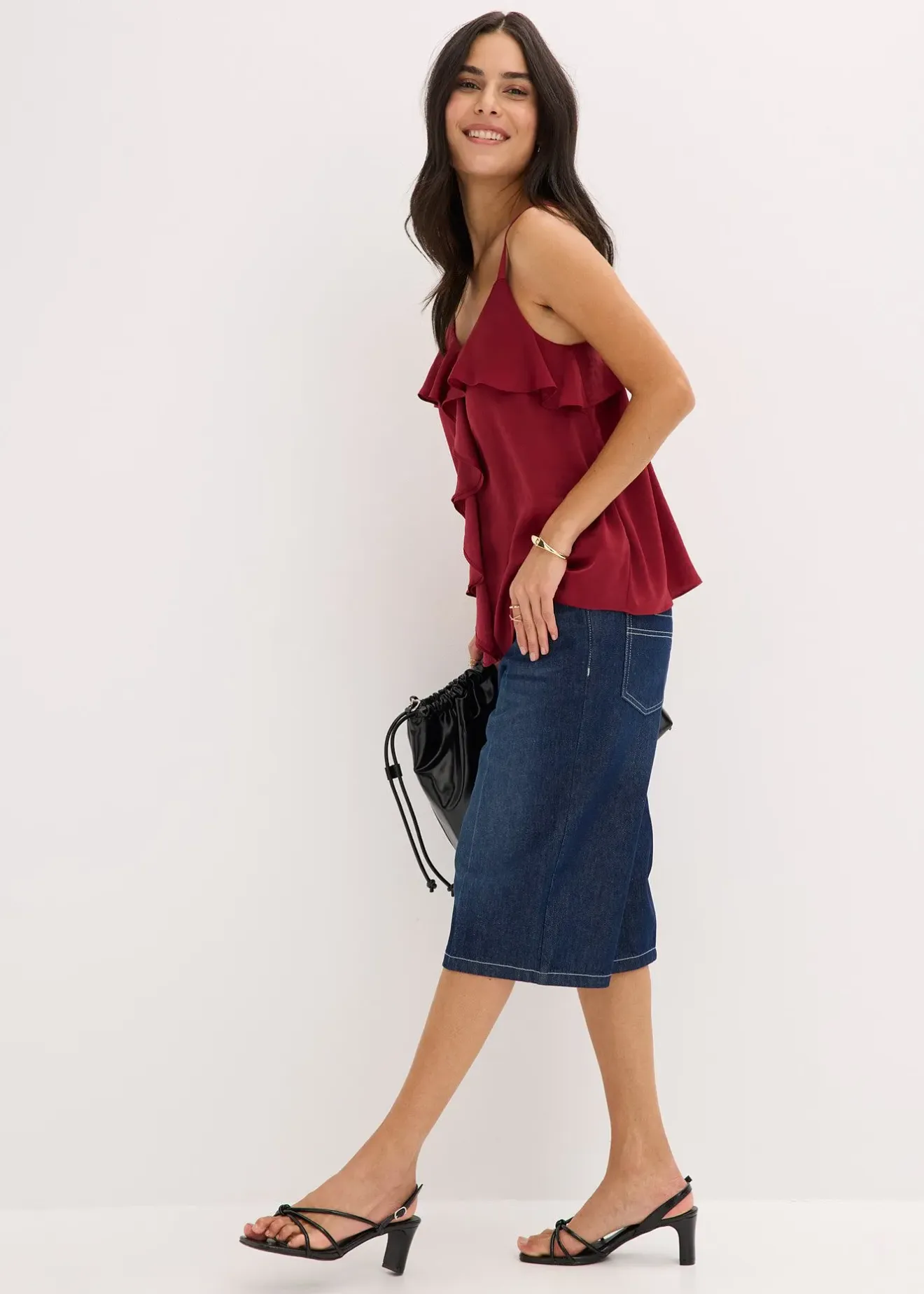 bonprix Top à bretelles fines en satin brillant|Femme Chemisiers|T-Shirts & Tops