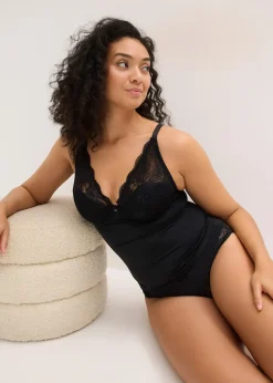 bonprix Top soutien-gorge sculptant à coques et dentelle, maintien modéré|Femme Bodies|Lingerie Sculptante