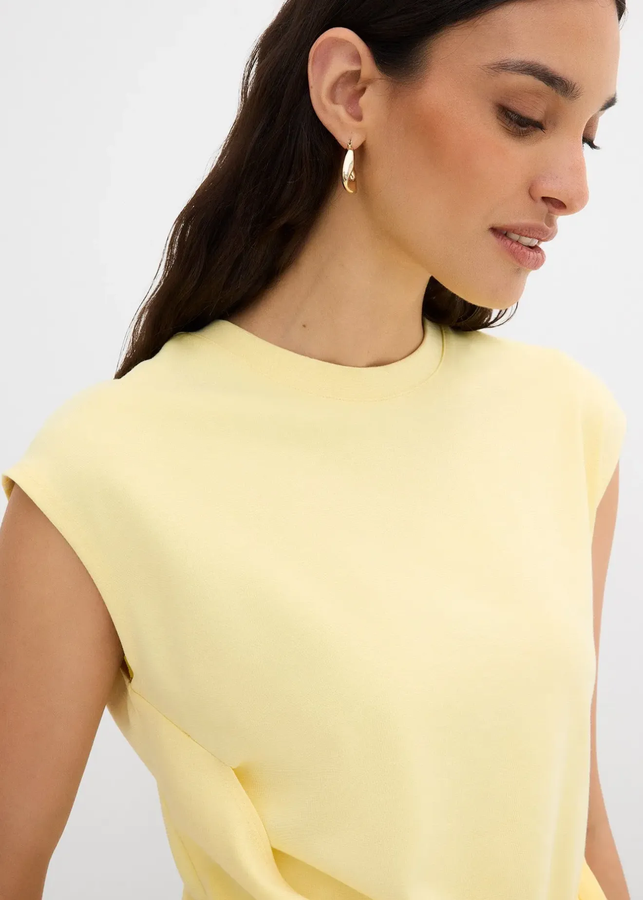 bonprix T-shirt à base asymétrique|Femme T-Shirts & Tops