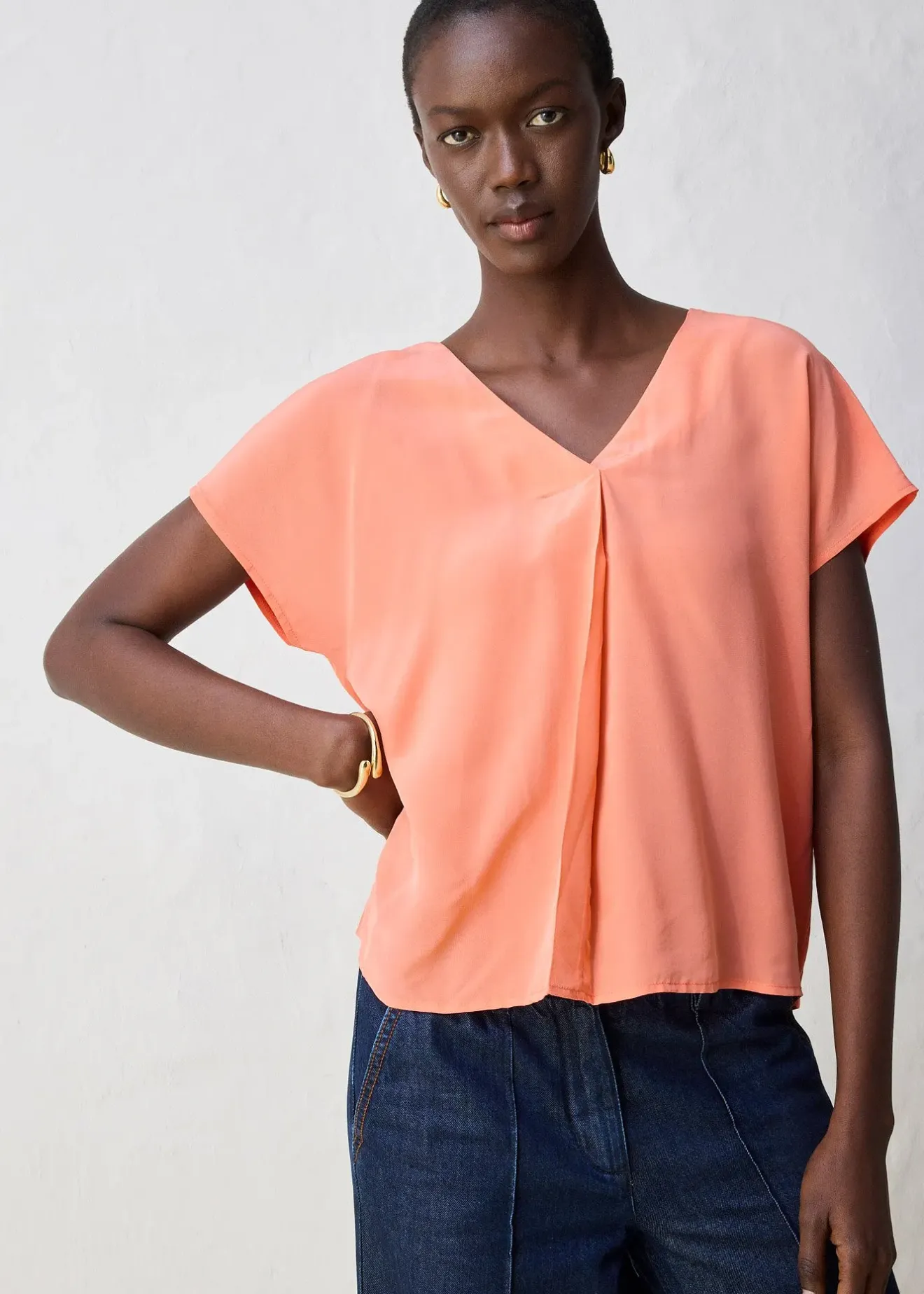 bonprix T-shirt avec soie et empiècement tissé|Femme Premium|T-Shirts & Tops