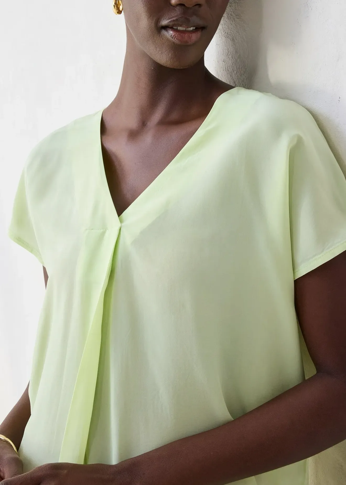 bonprix T-shirt avec soie et empiècement tissé|Femme Premium|T-Shirts & Tops