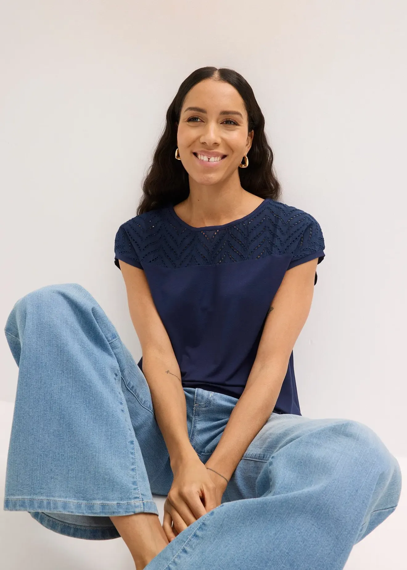 Femme bonprix T-Shirts & Tops|T-shirt en dentelle, en viscose douce