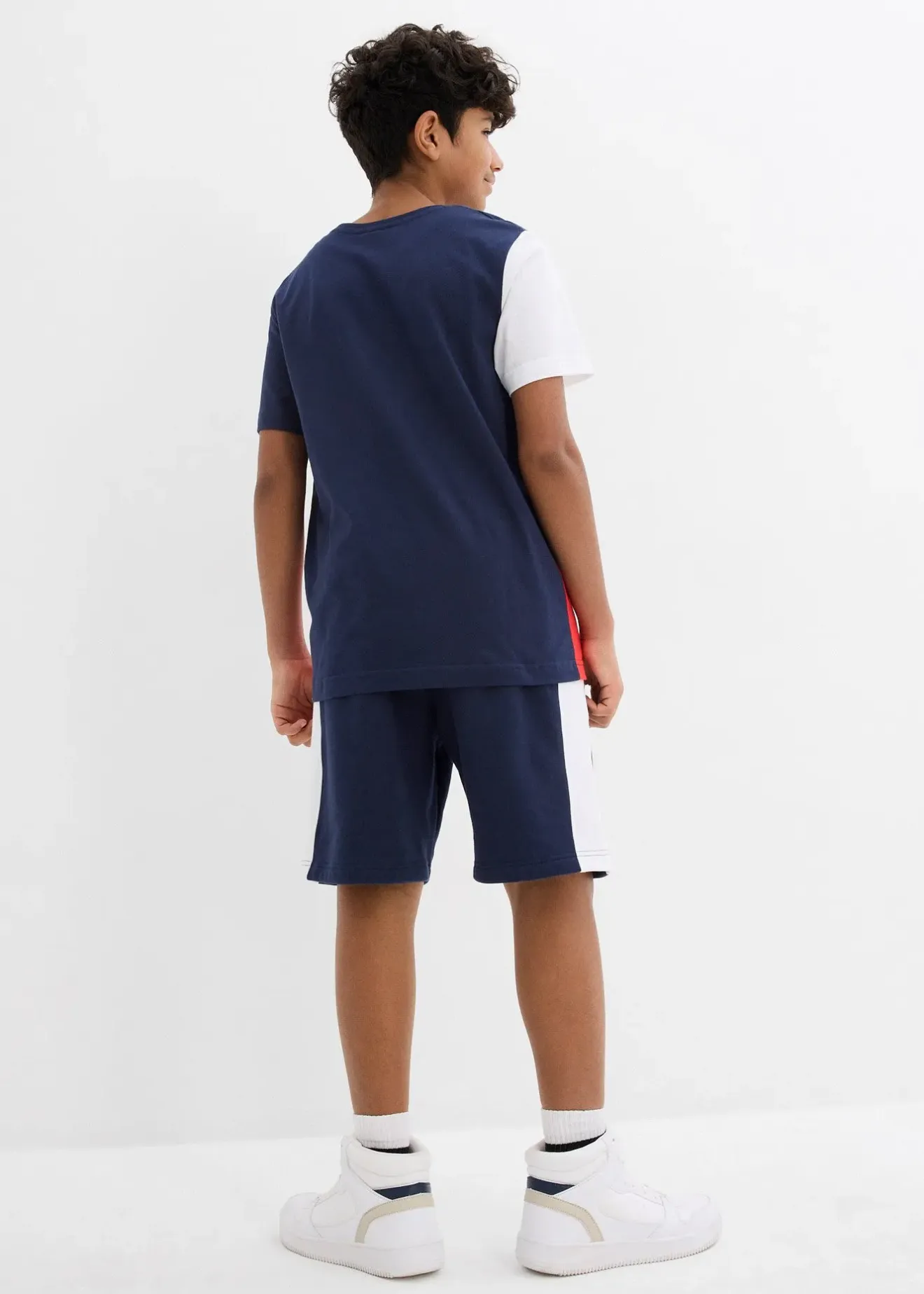 bonprix T-shirt et bermuda molletonné (ens. 2 pces.) 100% coton|Enfant Vêtements Enfant|Garçons 9-16 Ans·Shorts