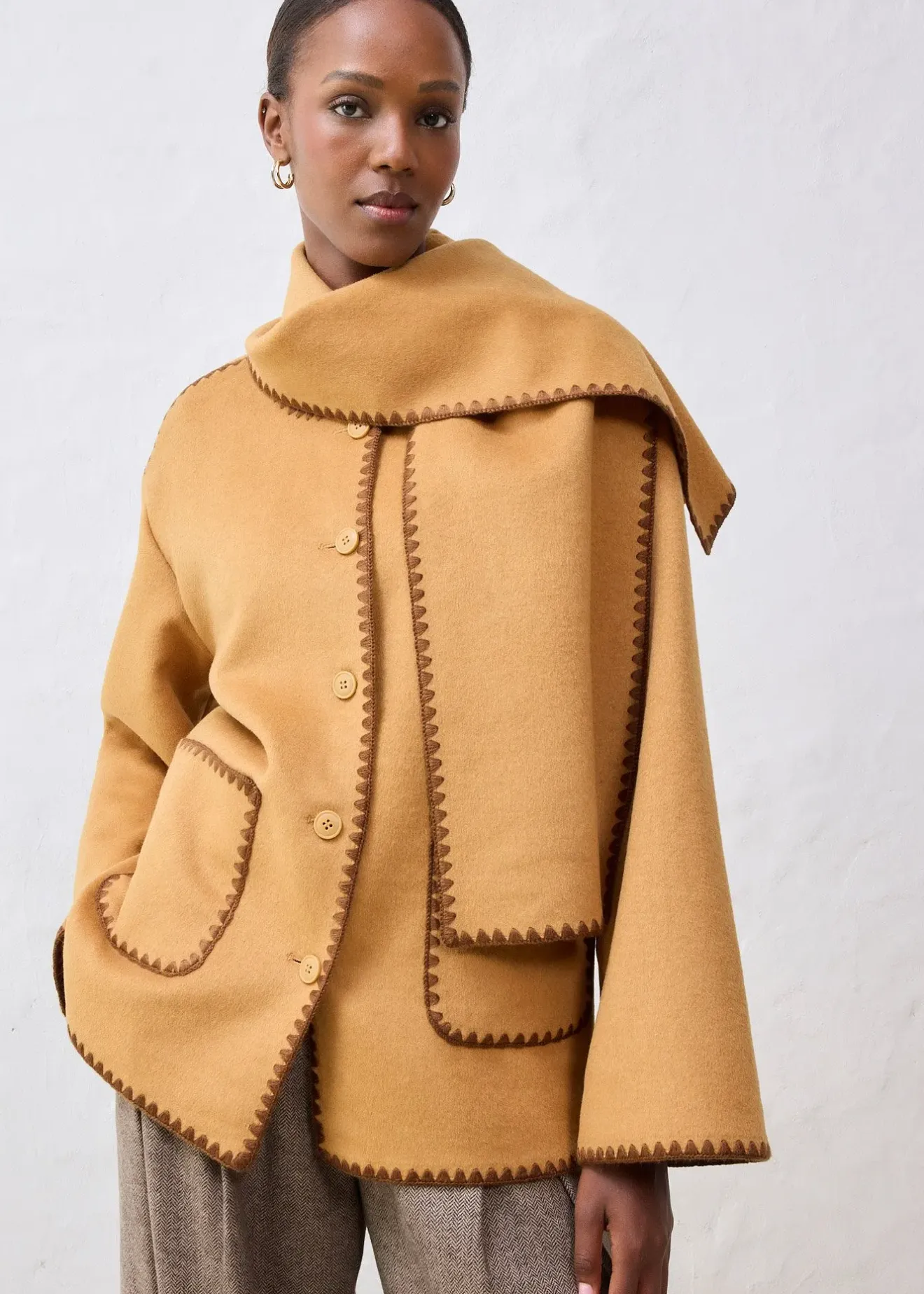 bonprix Veste à broderie décorative (ens. 2 pces avec écharpe)|Femme Premium|Vestes & Manteaux