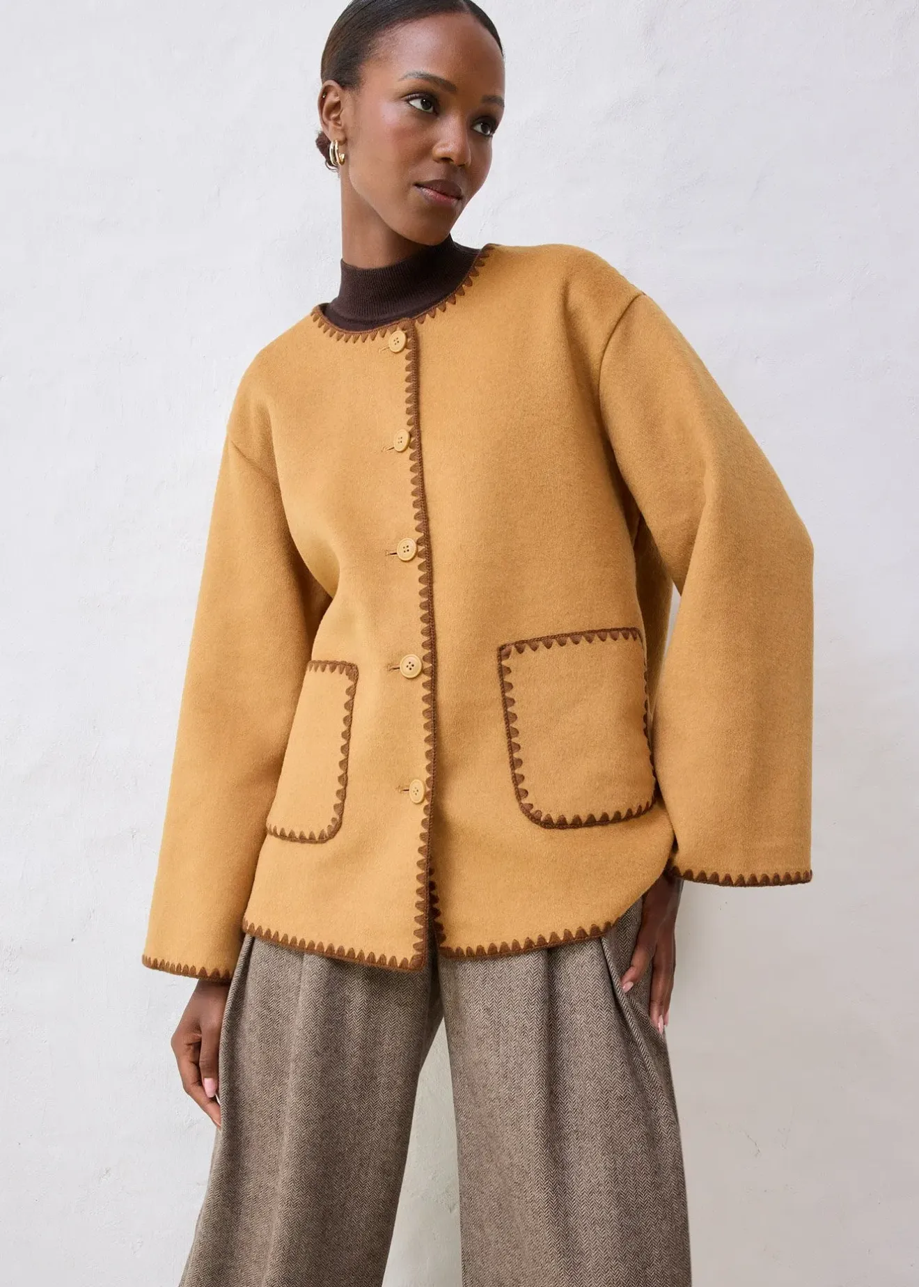 bonprix Veste à broderie décorative (ens. 2 pces avec écharpe)|Femme Premium|Vestes & Manteaux